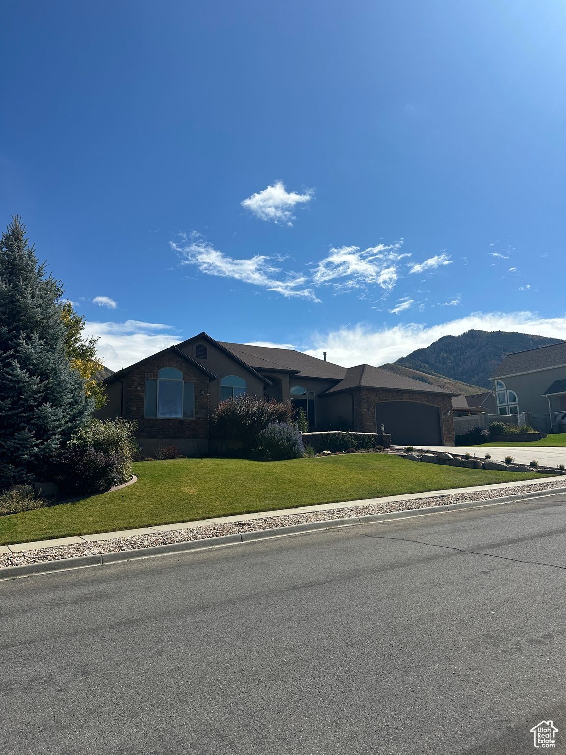 ELK RIDGE ESTATES - Residential