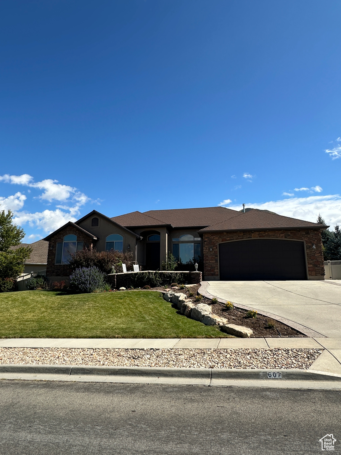 ELK RIDGE ESTATES - Residential