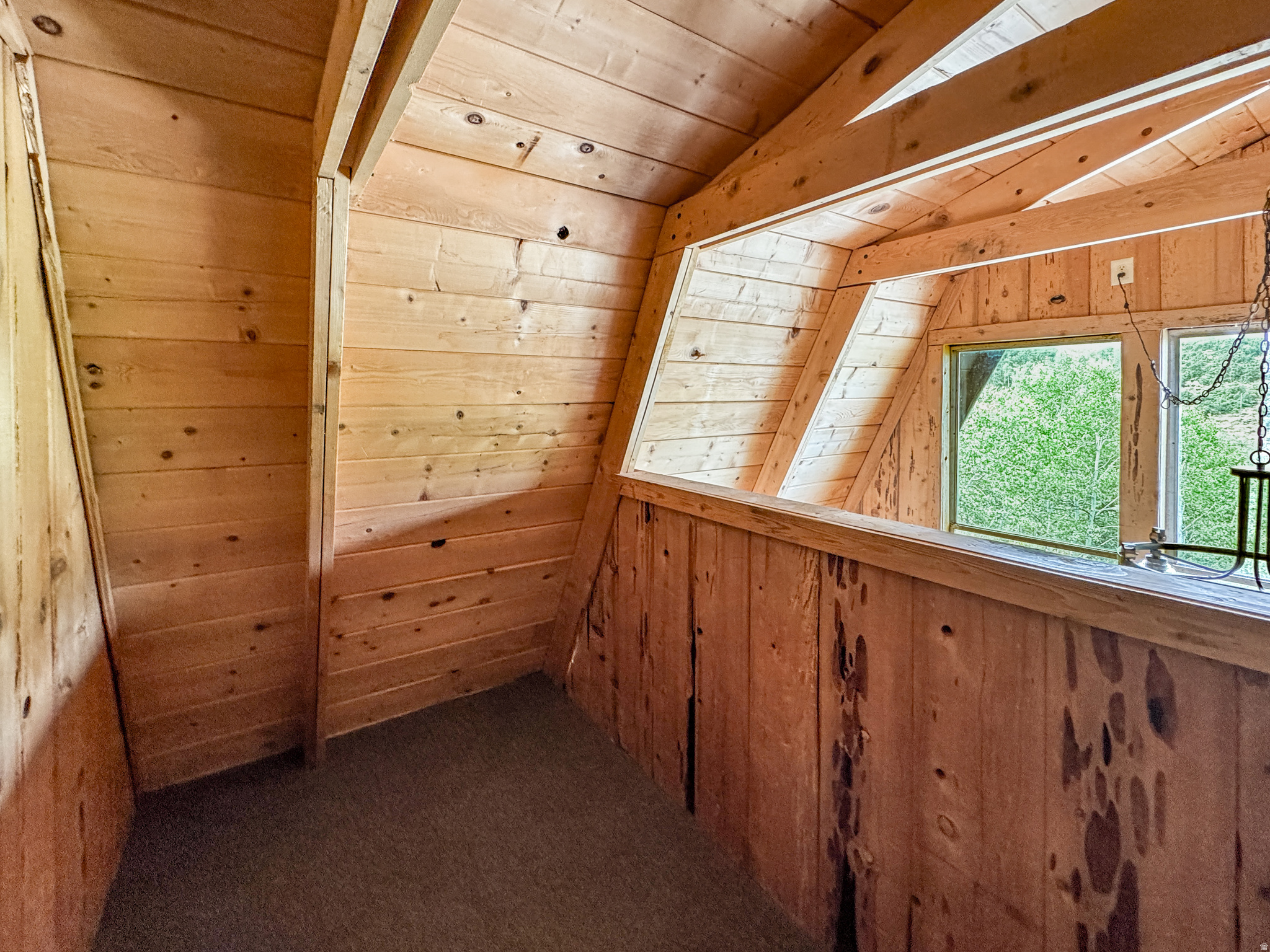 NORTH SUMMIT - Residential