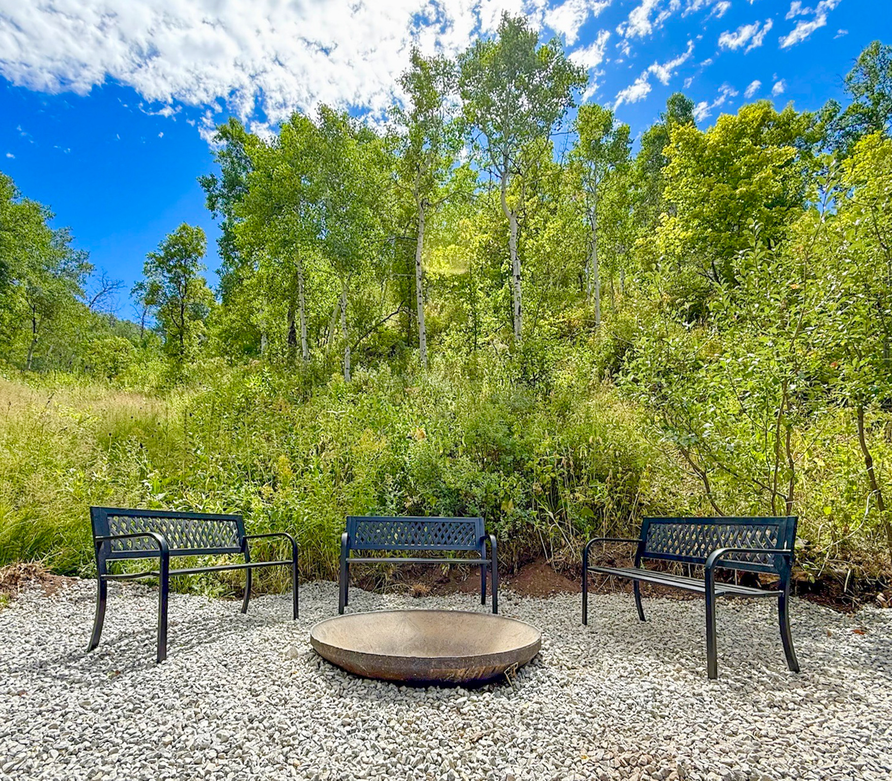 NORTH SUMMIT - Residential