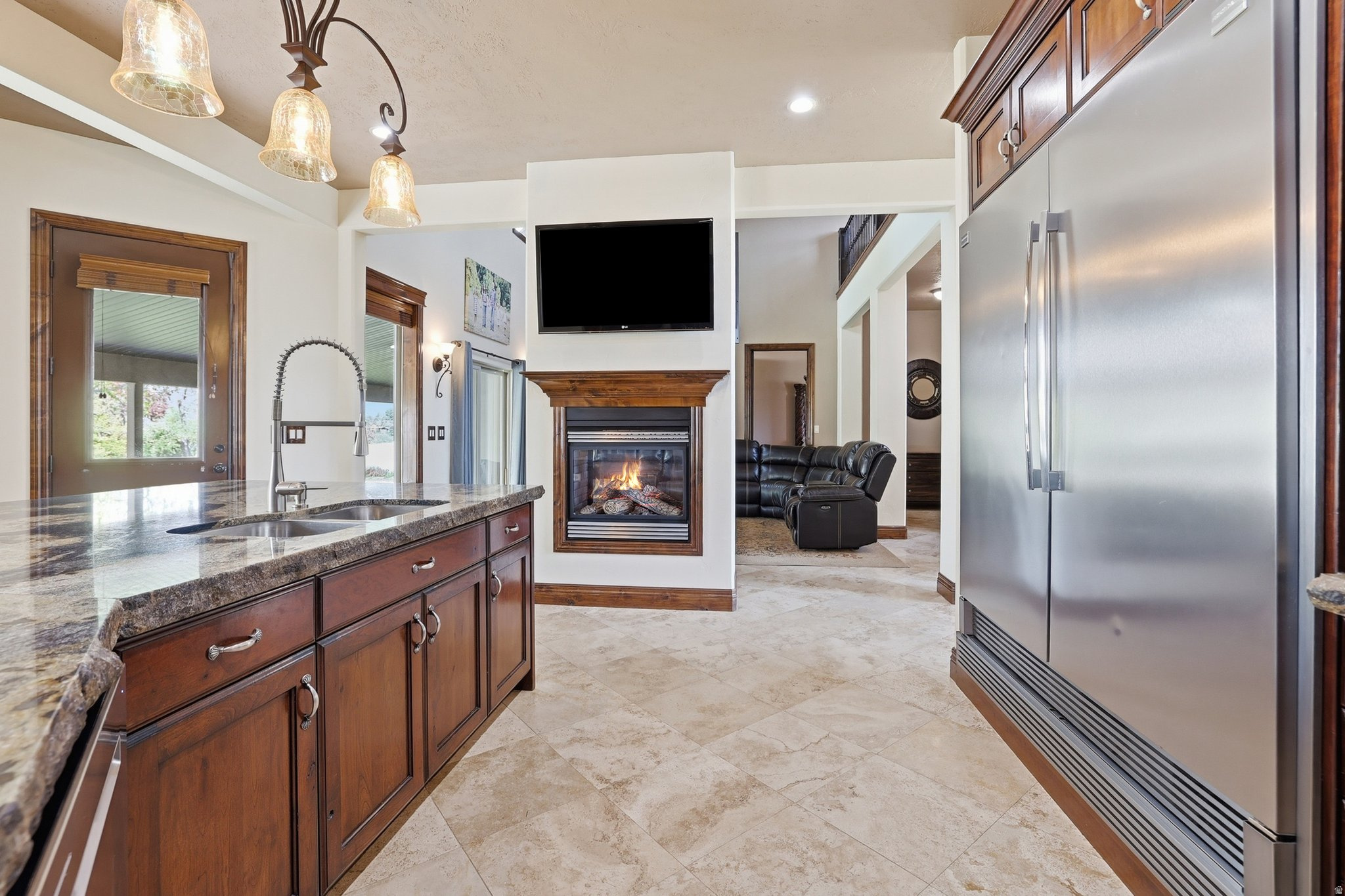 HOLMGREN ESTATE - Residential