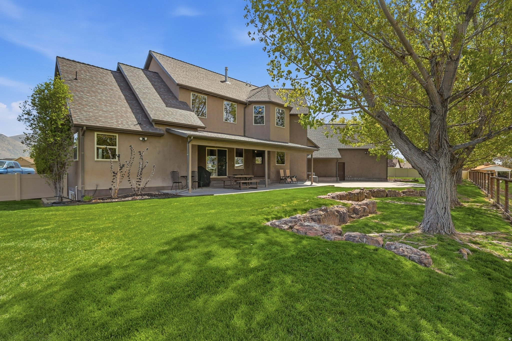 HOLMGREN ESTATE - Residential