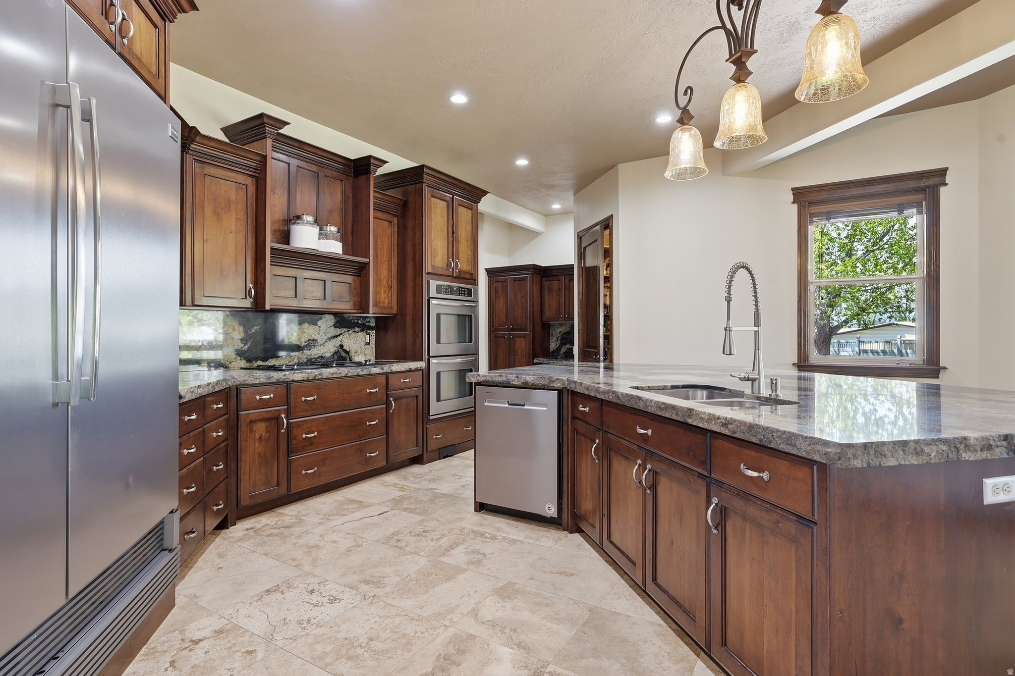 HOLMGREN ESTATE - Residential