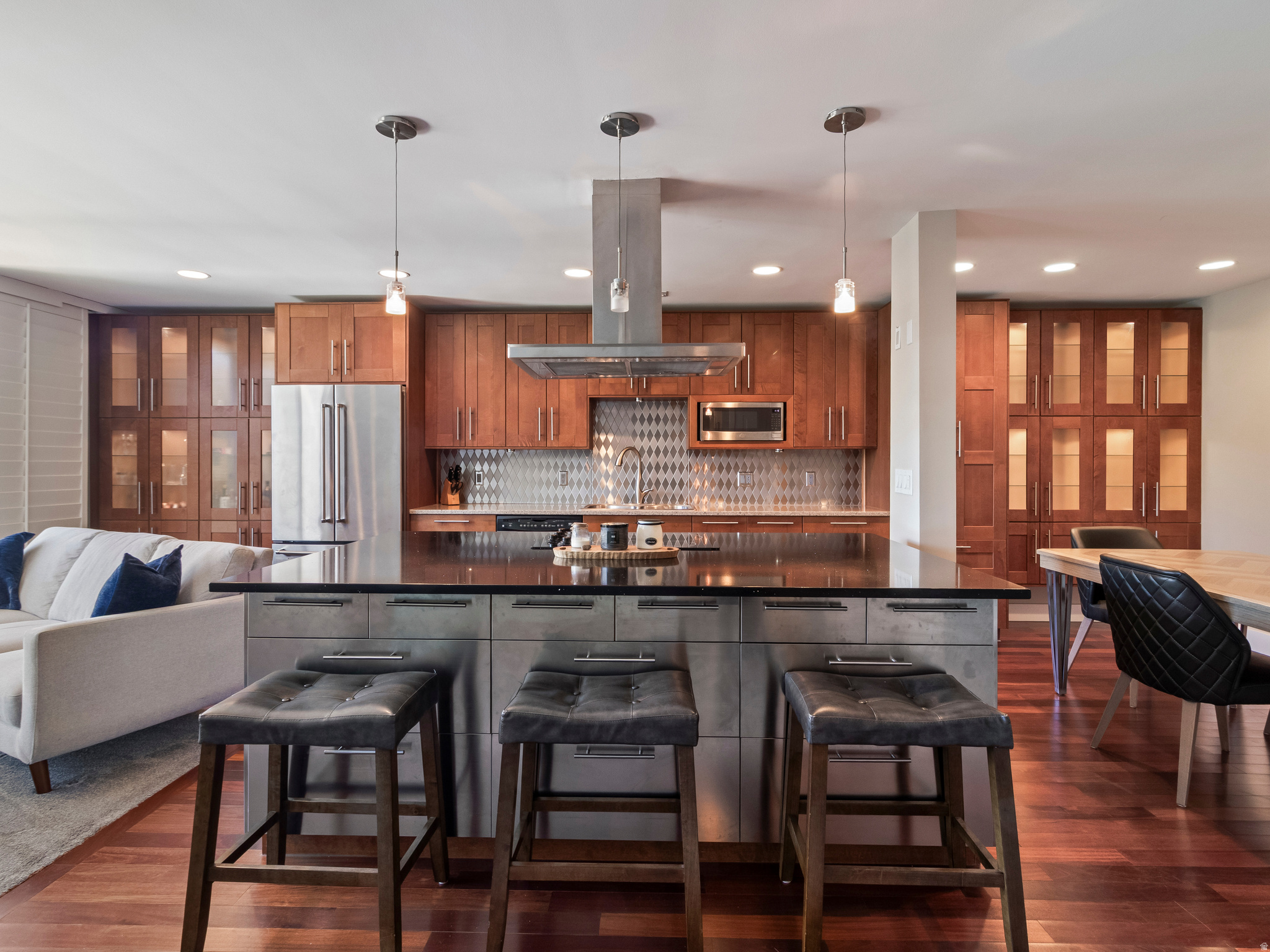 BONNEVILLE TOWER - Residential