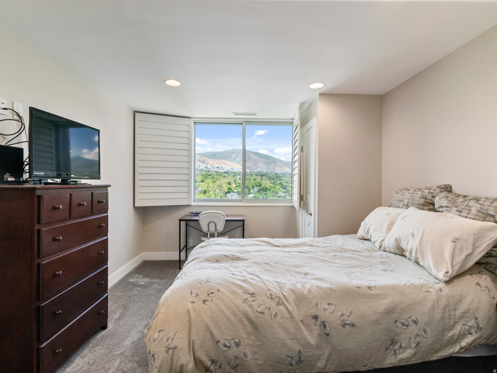BONNEVILLE TOWER - Residential