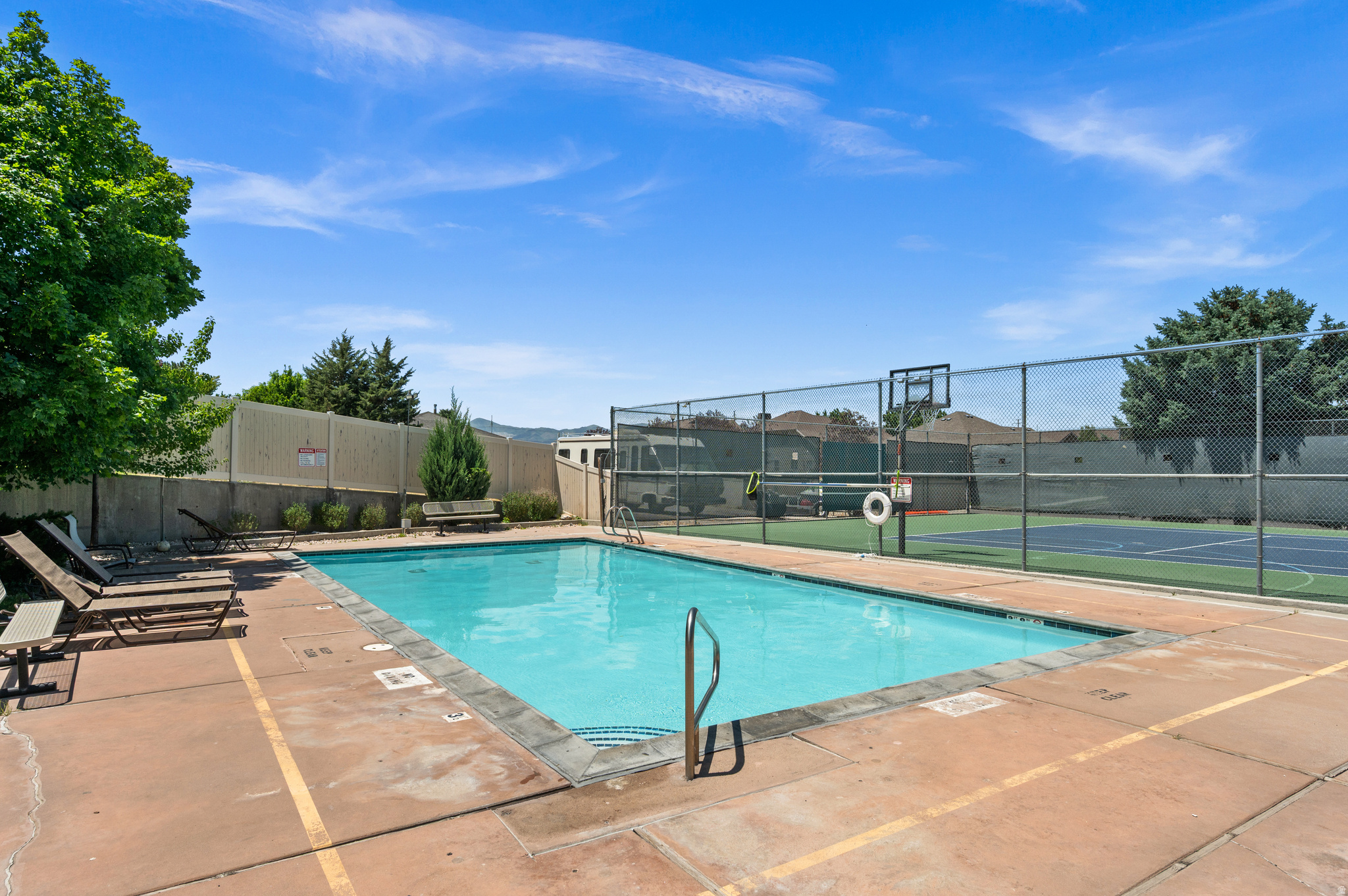 JEFFERSON PLACE CONDO - Residential