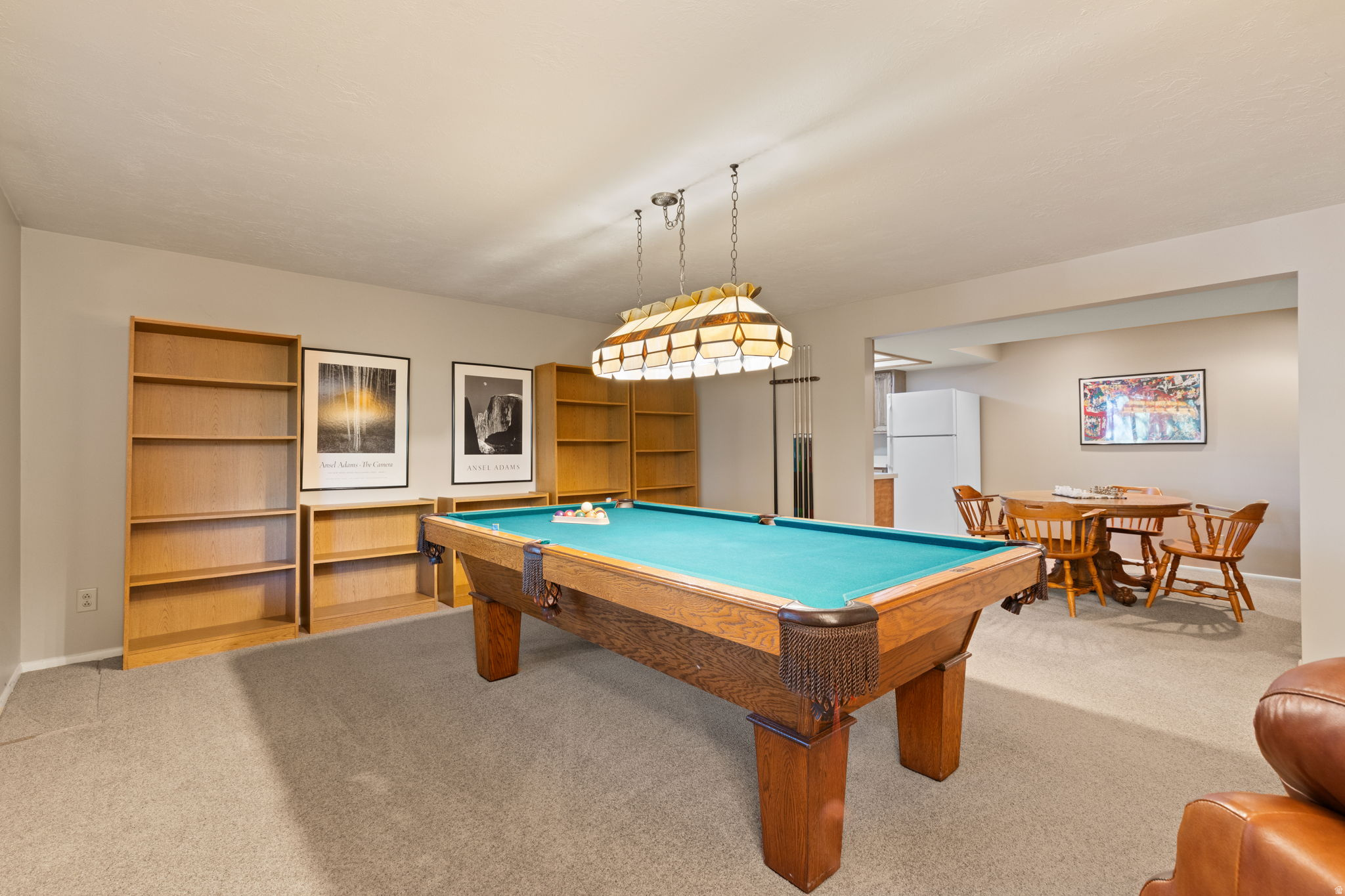 SUNSET OAKS - Residential
