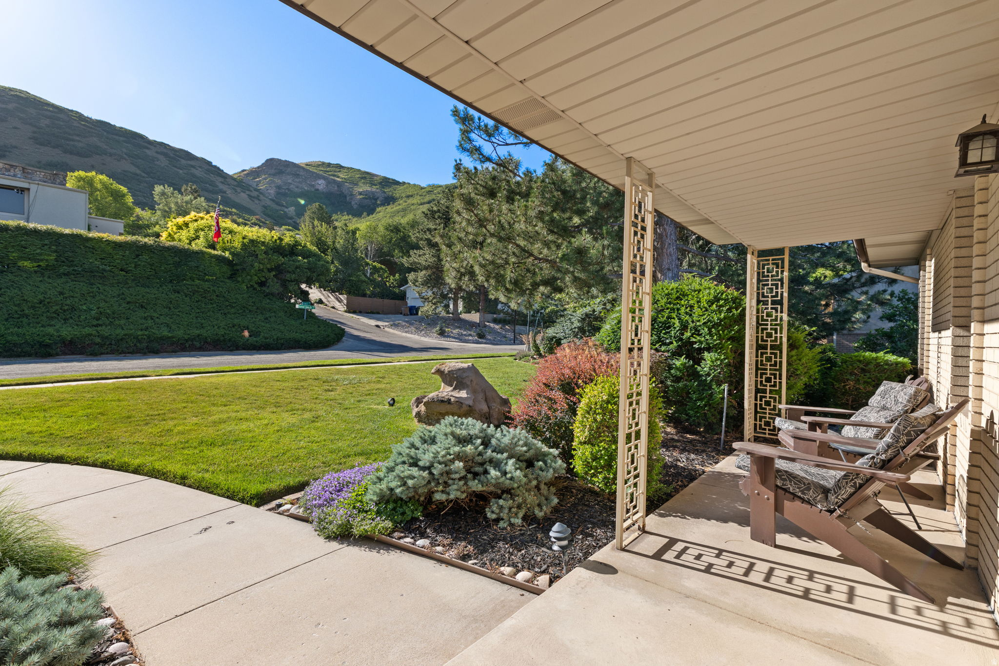 SUNSET OAKS - Residential