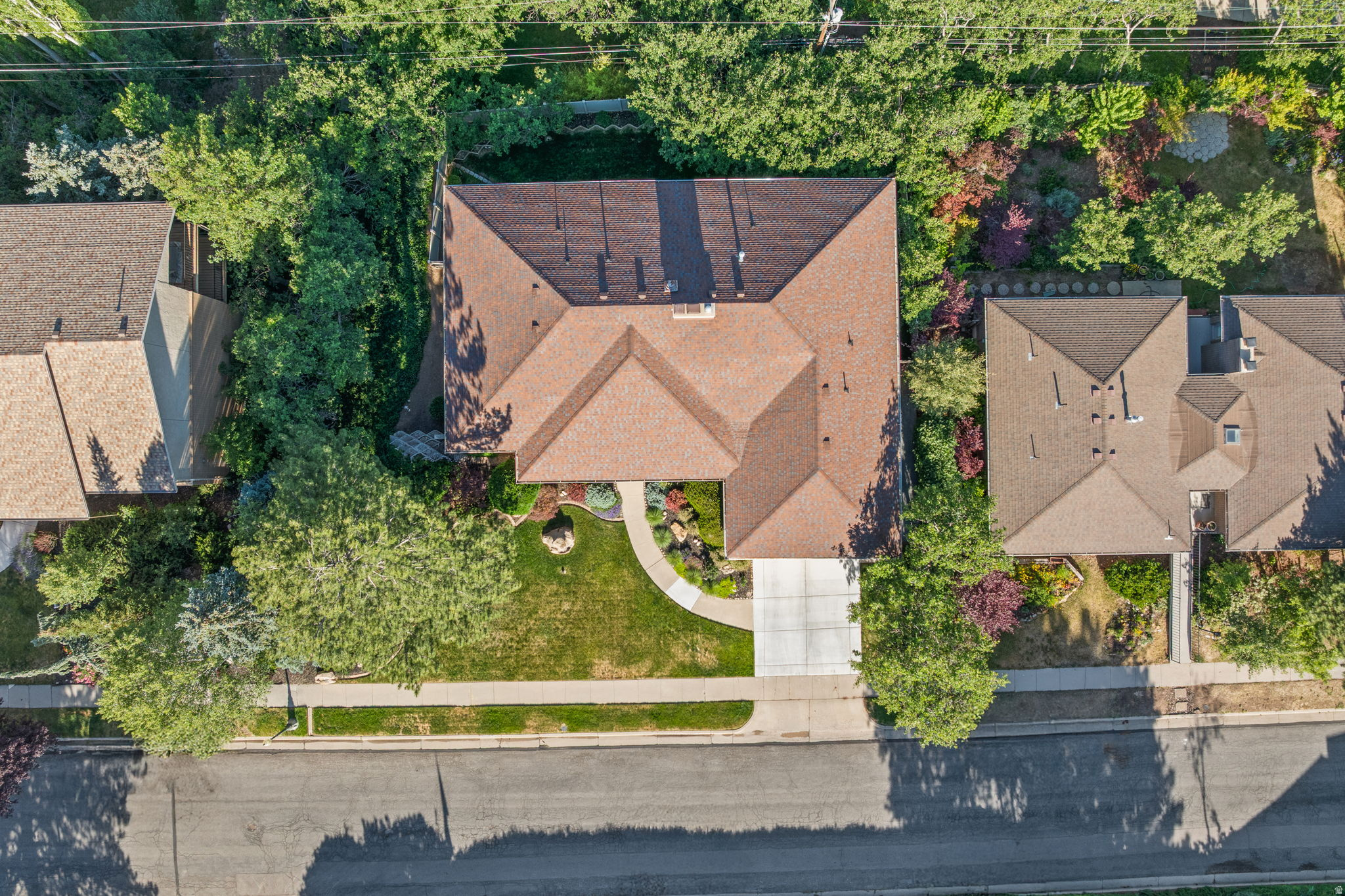 SUNSET OAKS - Residential