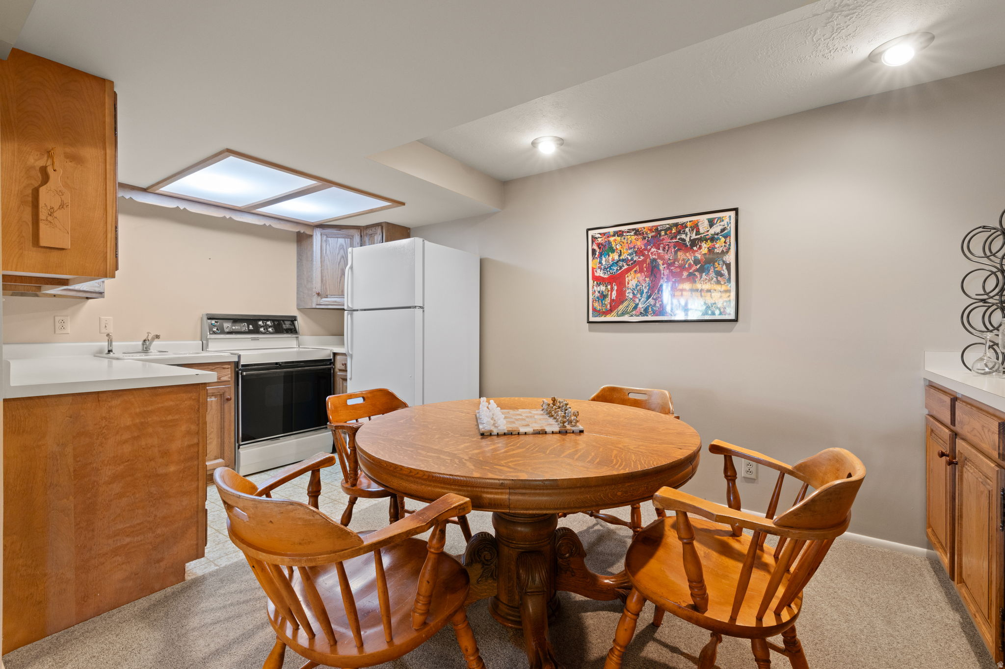 SUNSET OAKS - Residential