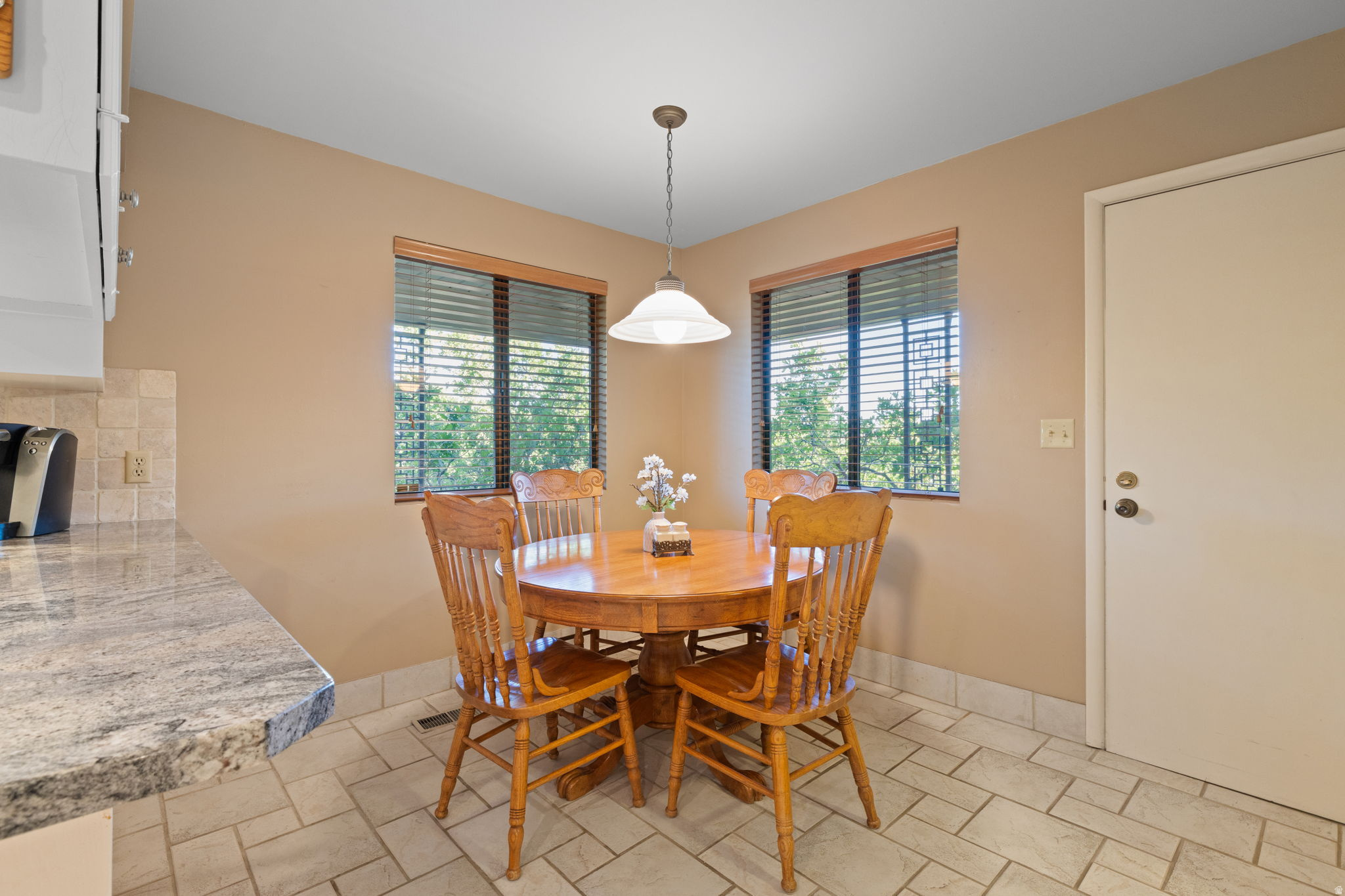SUNSET OAKS - Residential