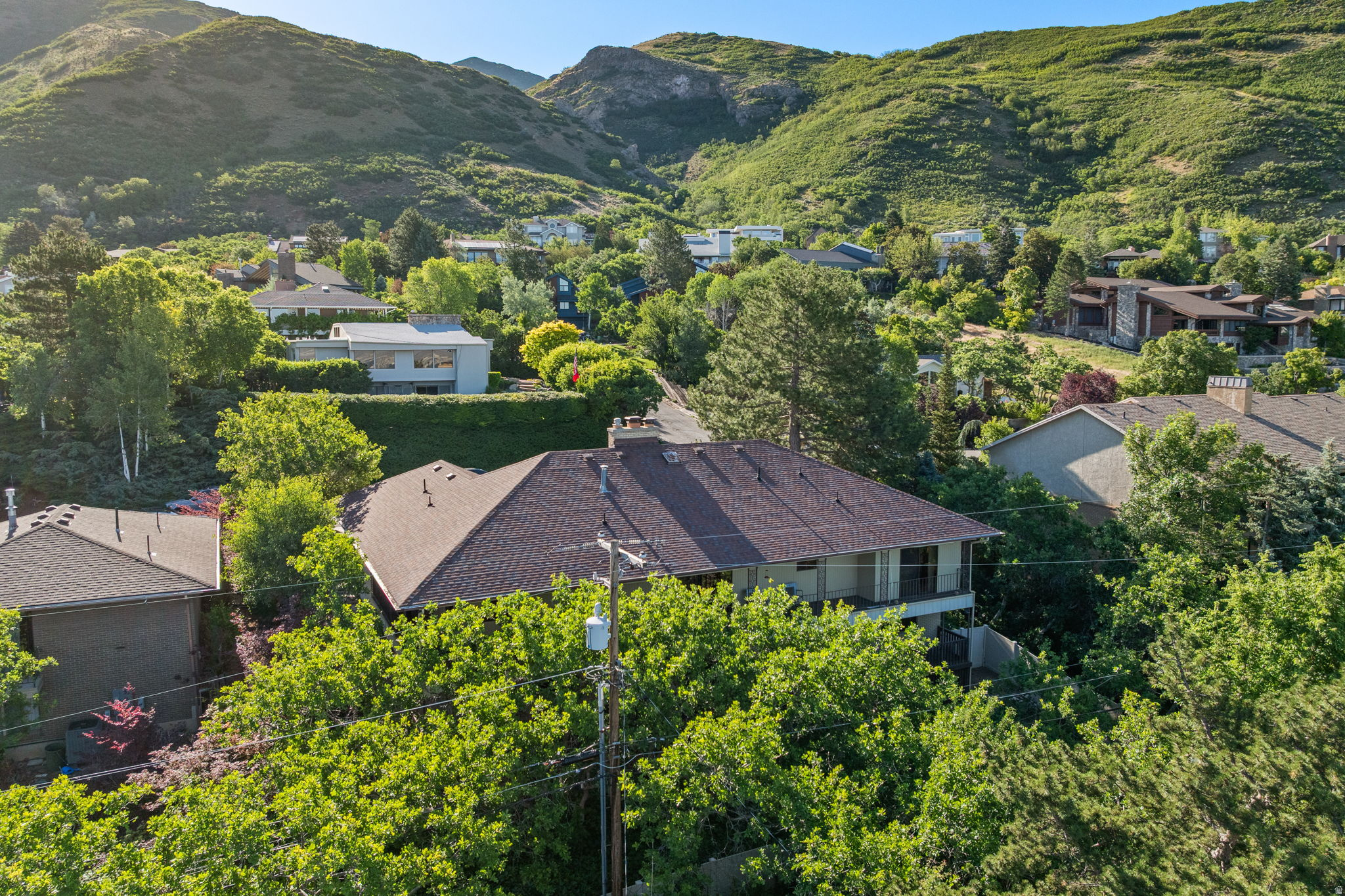 SUNSET OAKS - Residential