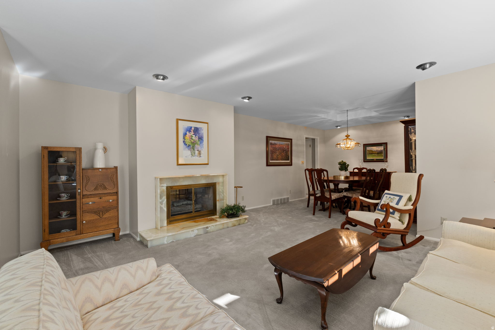SUNSET OAKS - Residential