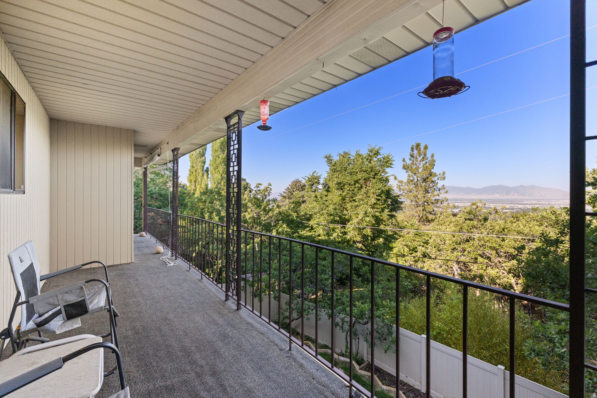 SUNSET OAKS - Residential