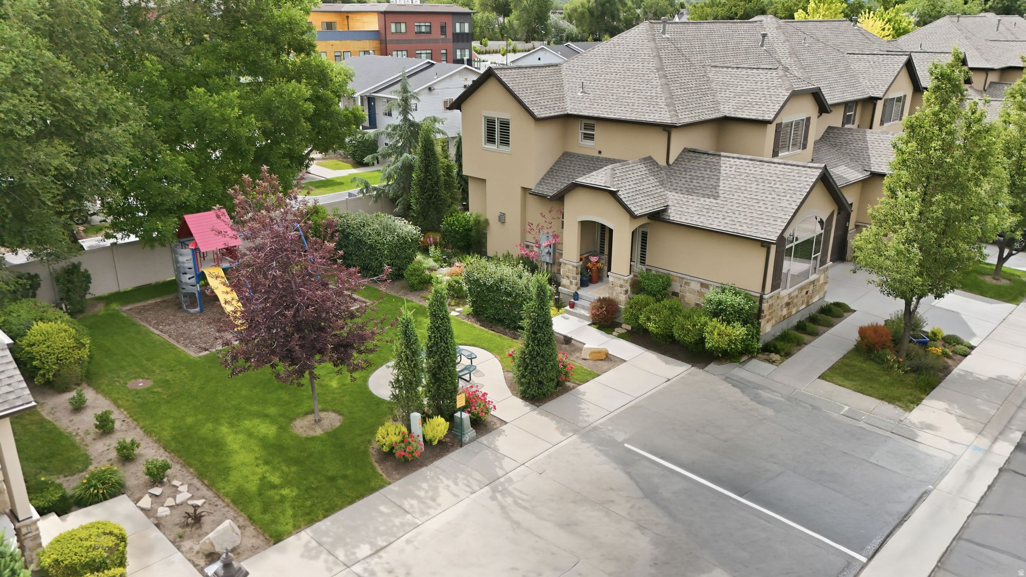 VIANSA VILLAS PUD - Residential