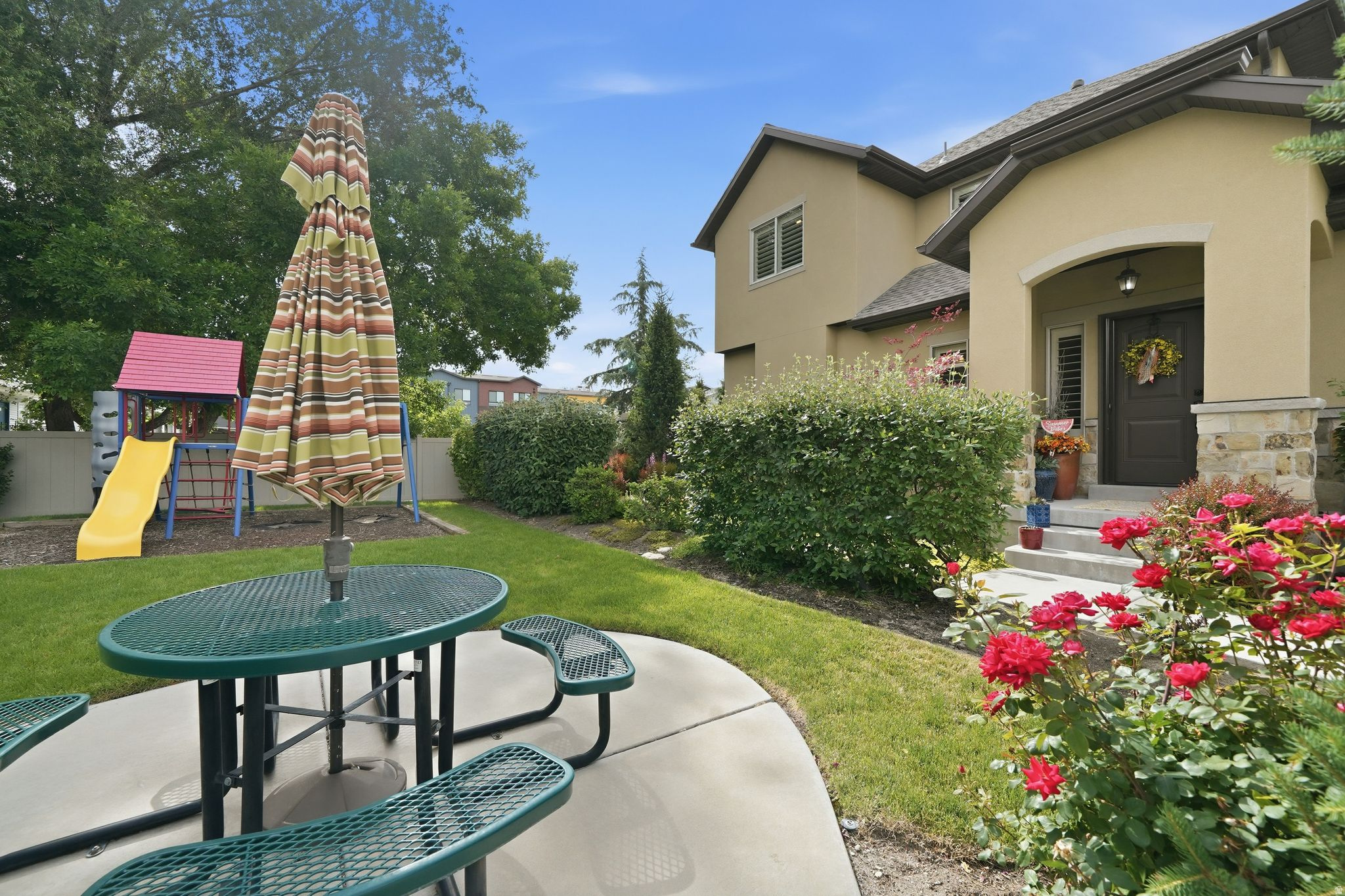 VIANSA VILLAS PUD - Residential