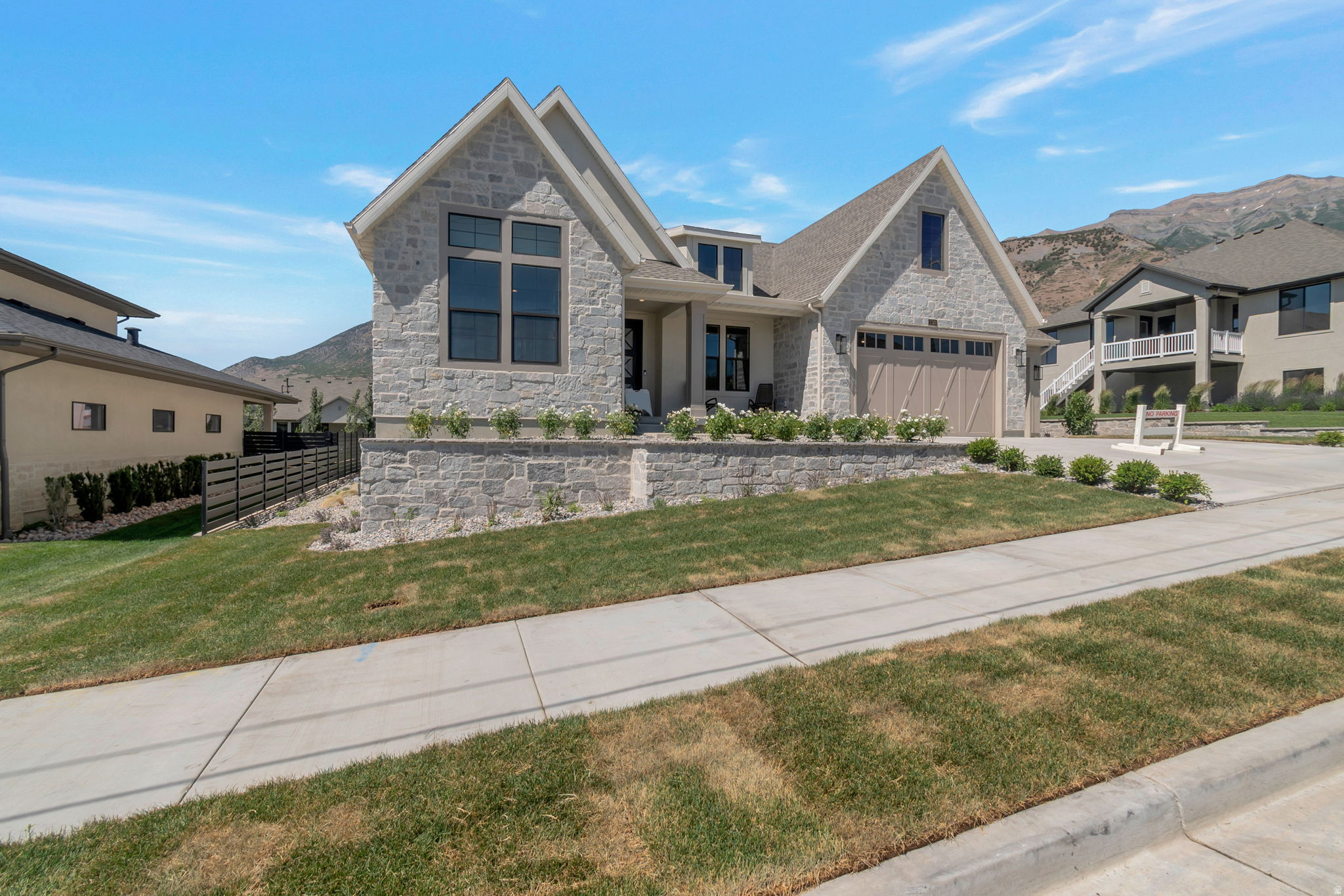 BLOSSOM HILL - Residential