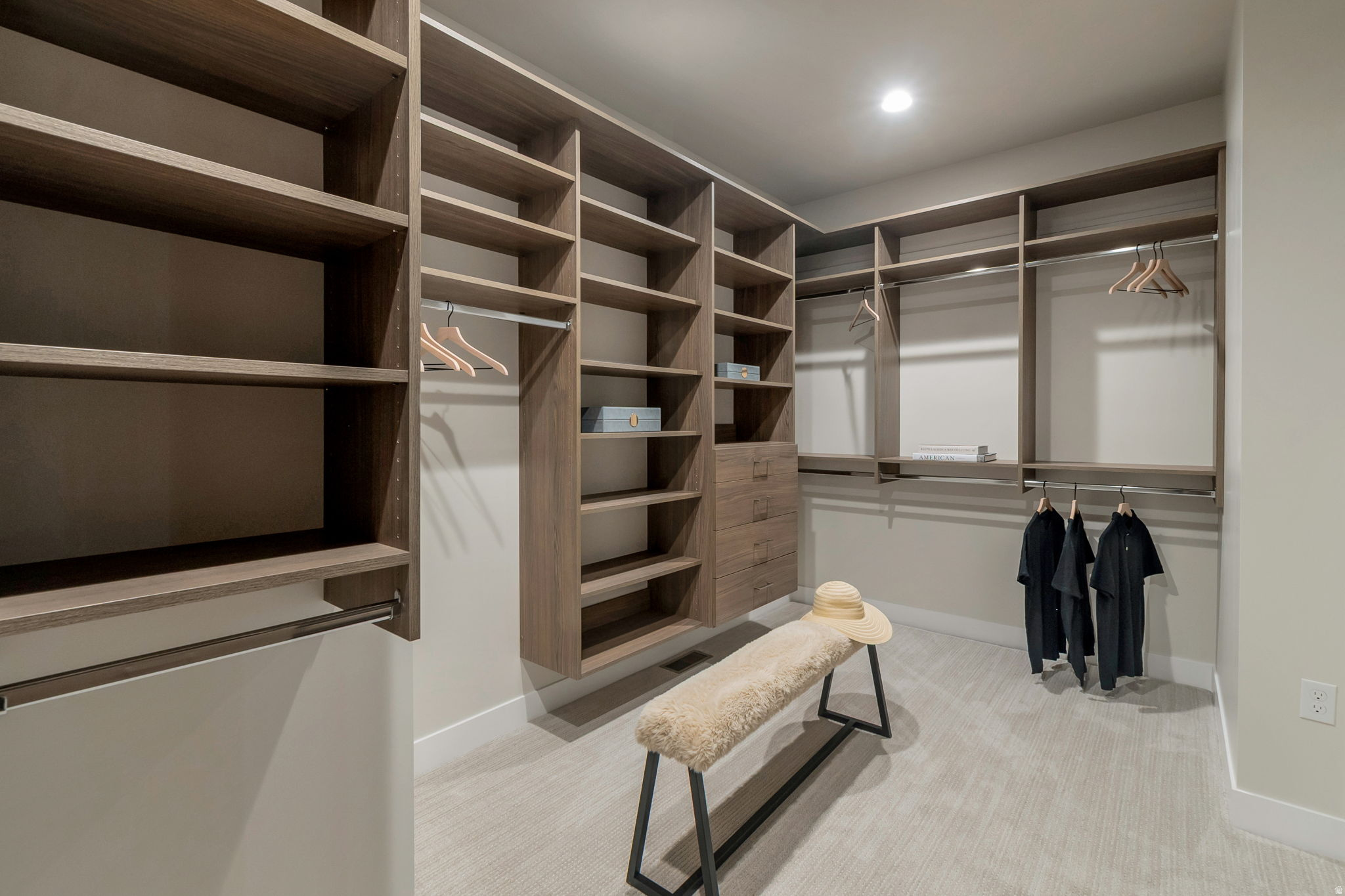 BLOSSOM HILL - Residential