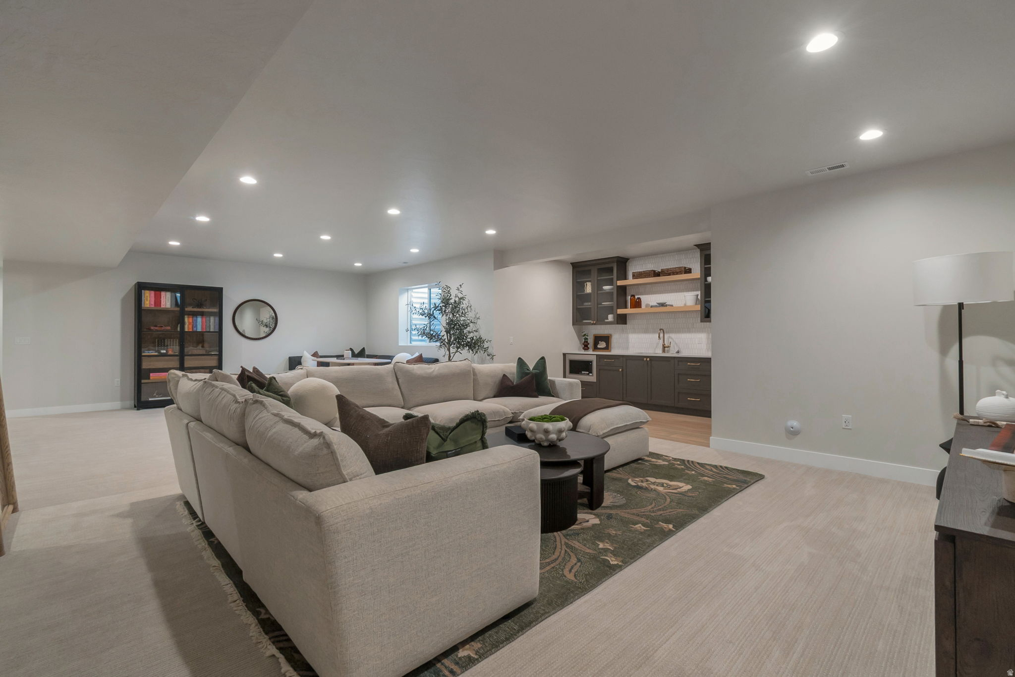 BLOSSOM HILL - Residential