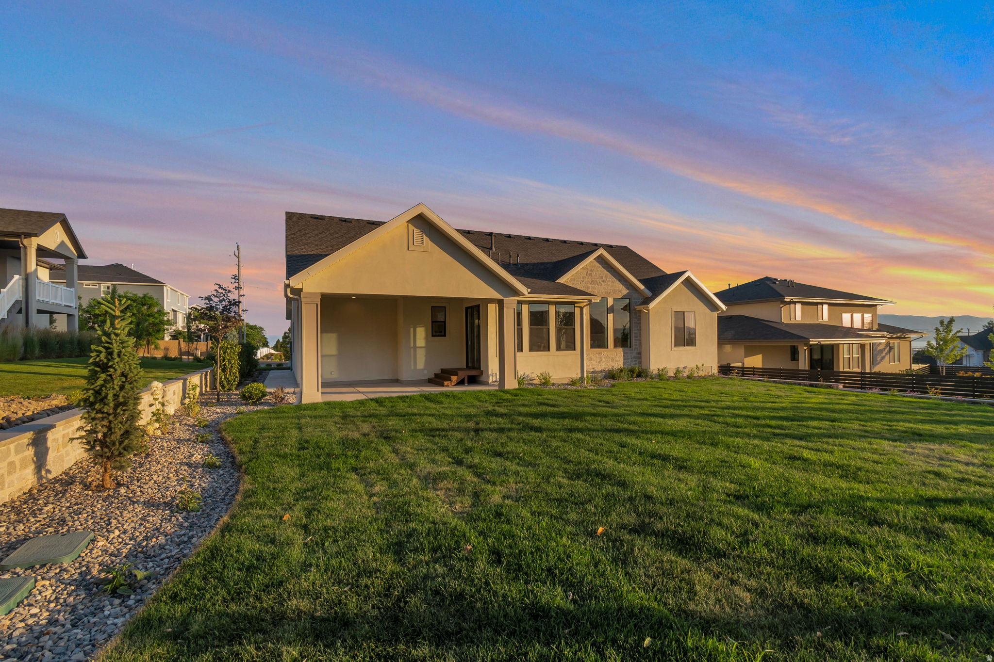 BLOSSOM HILL - Residential
