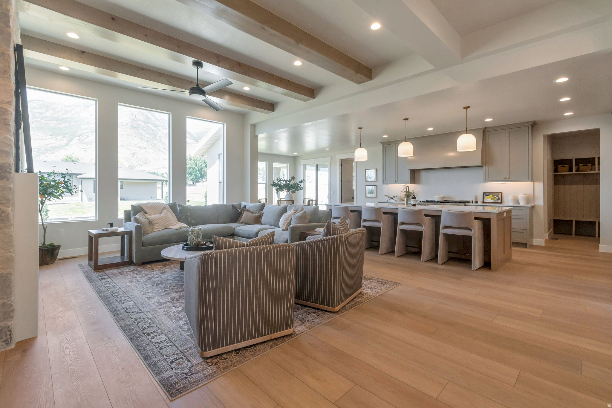 BLOSSOM HILL - Residential