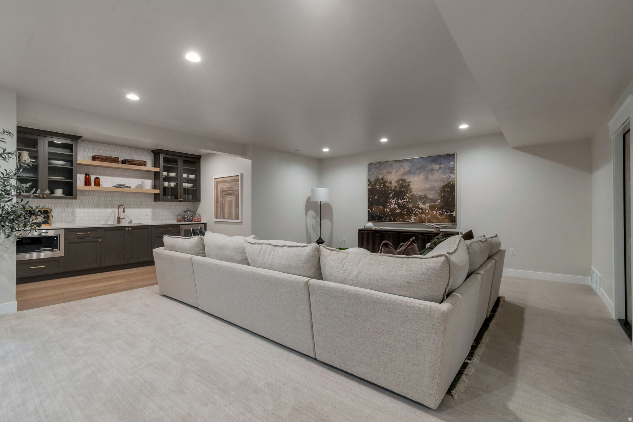 BLOSSOM HILL - Residential