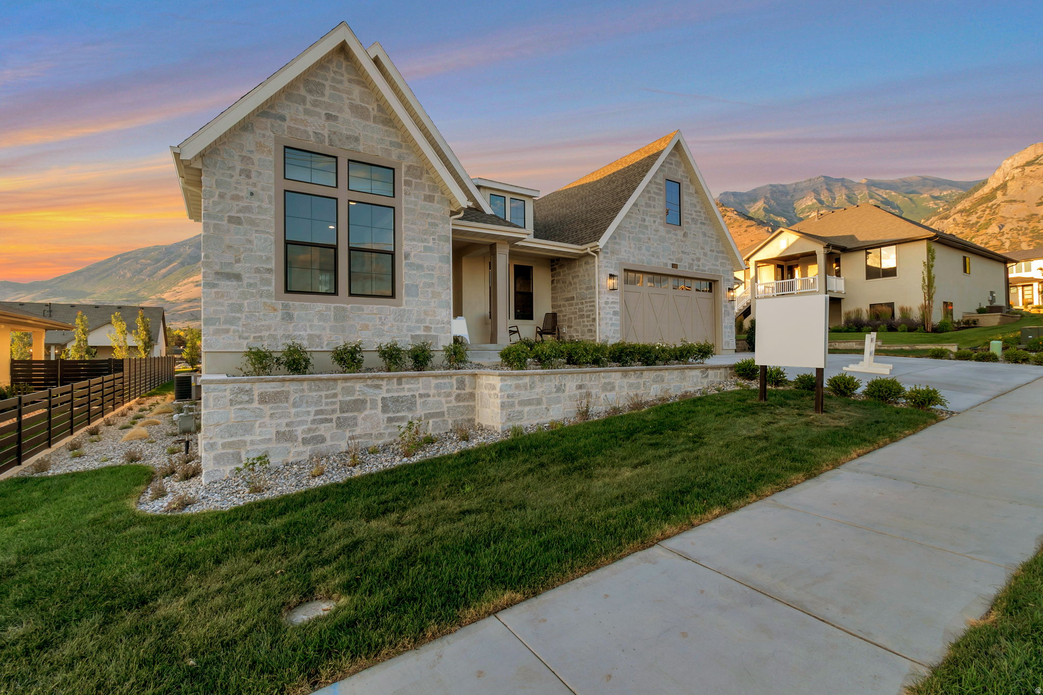 BLOSSOM HILL - Residential