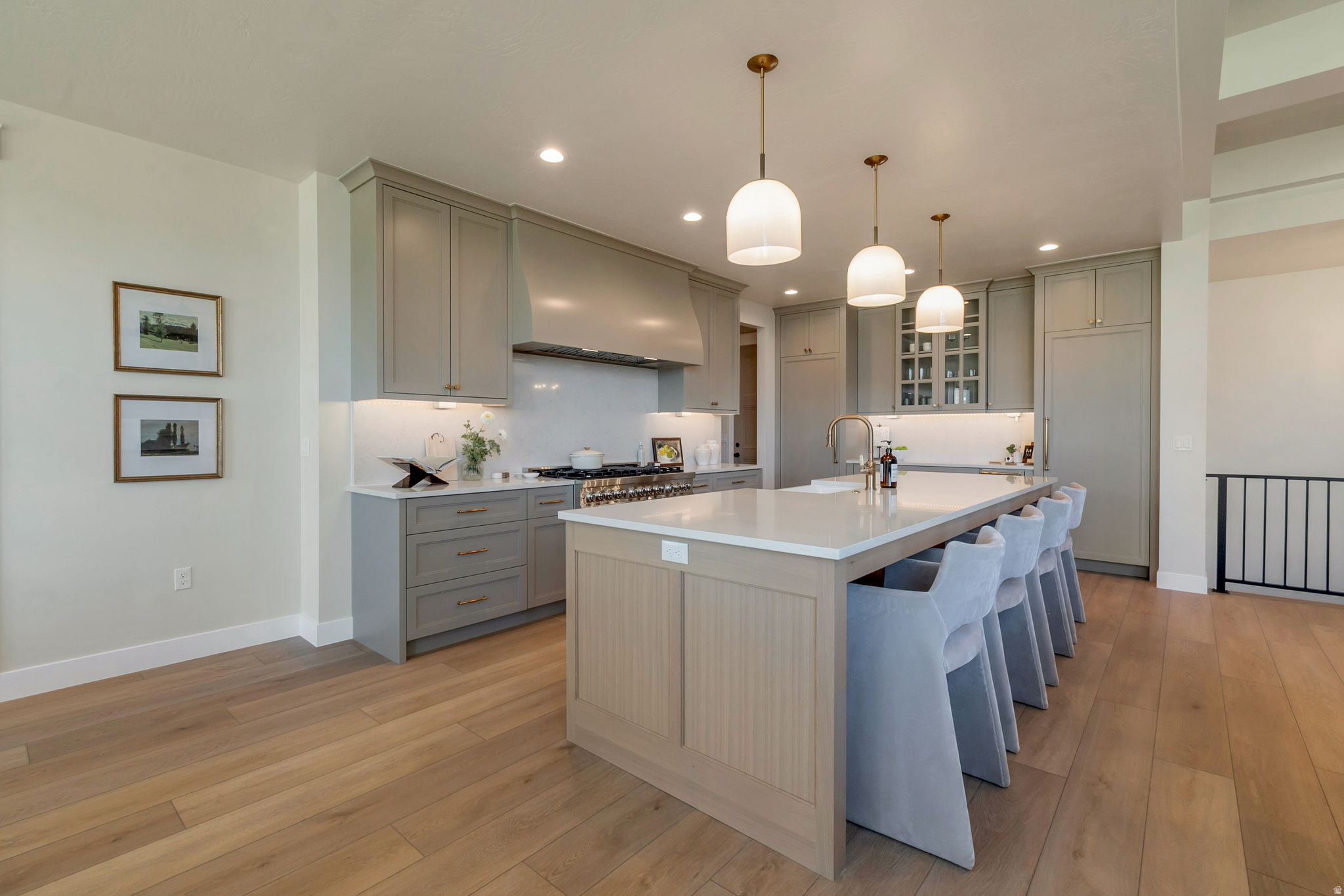 BLOSSOM HILL - Residential