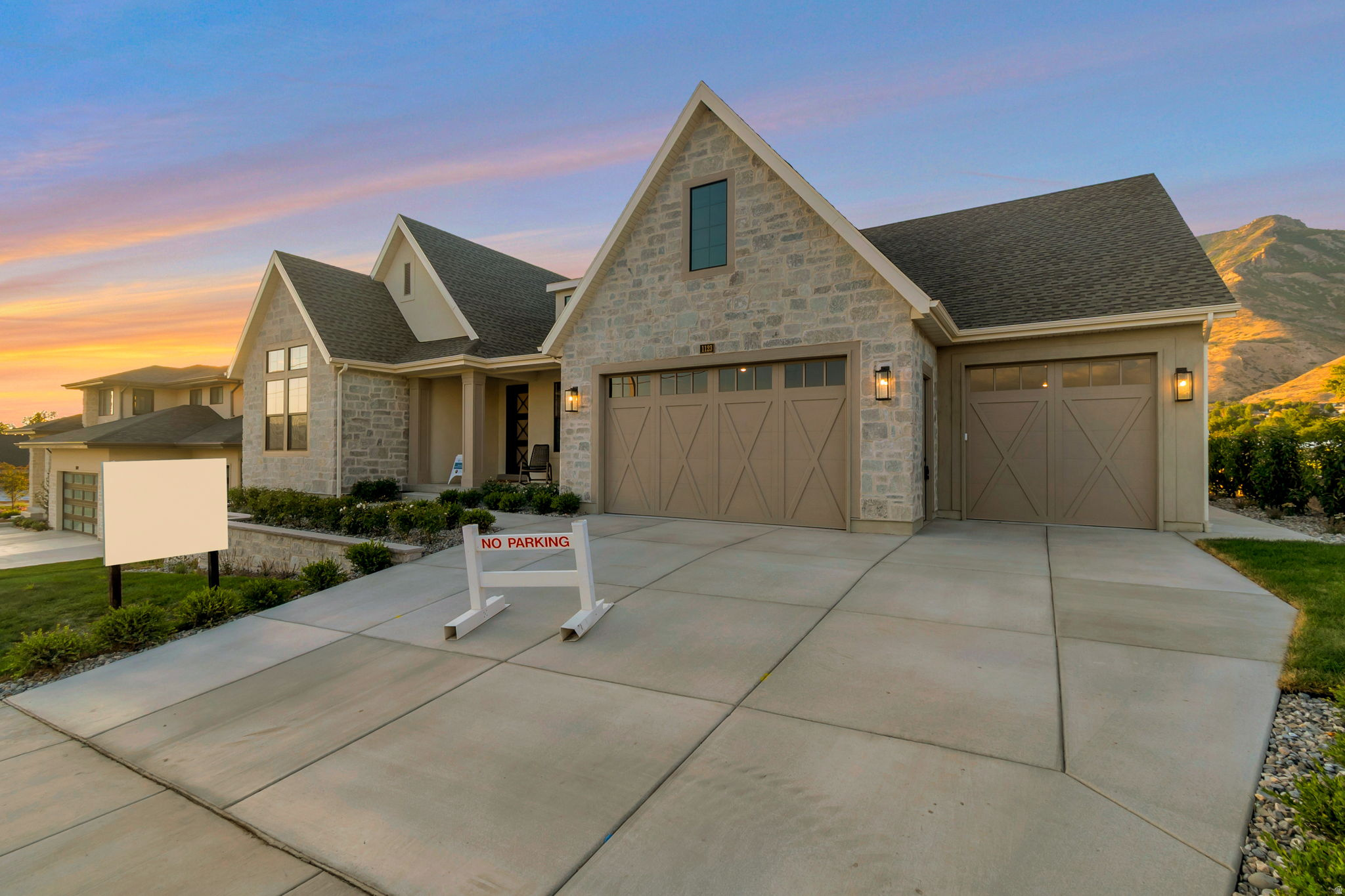 BLOSSOM HILL - Residential