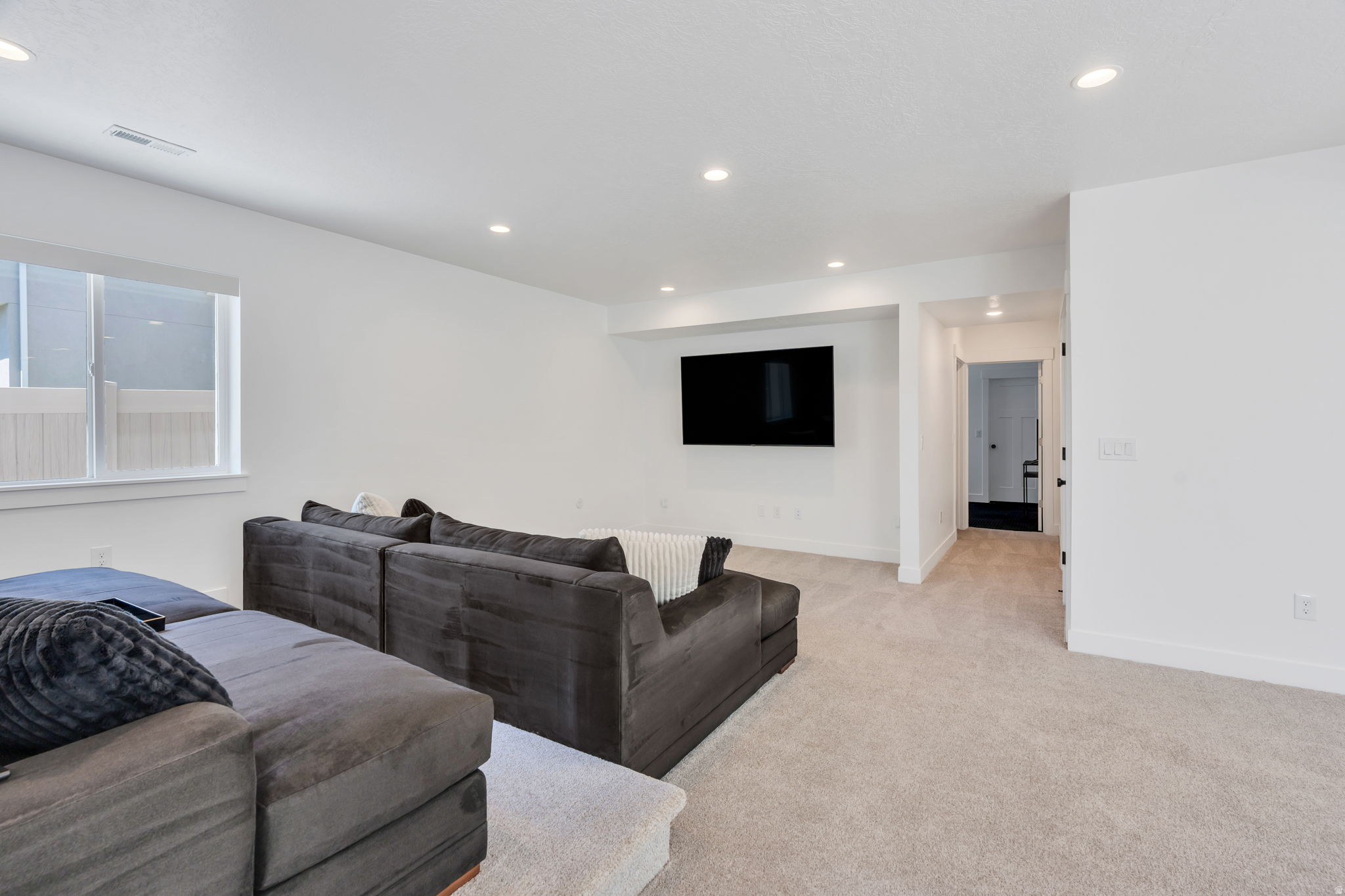 CROSSING AT TRAVERSE - Residential