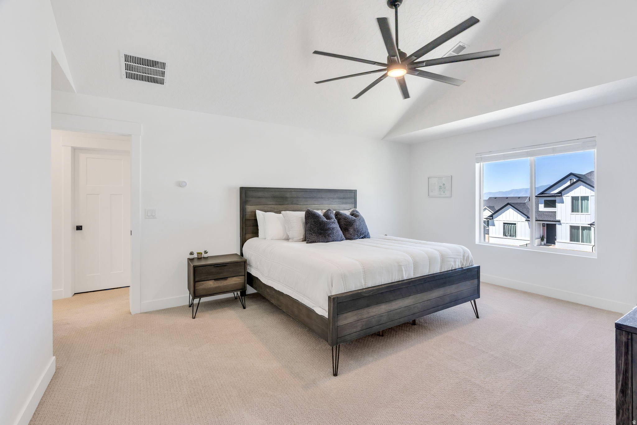 CROSSING AT TRAVERSE - Residential