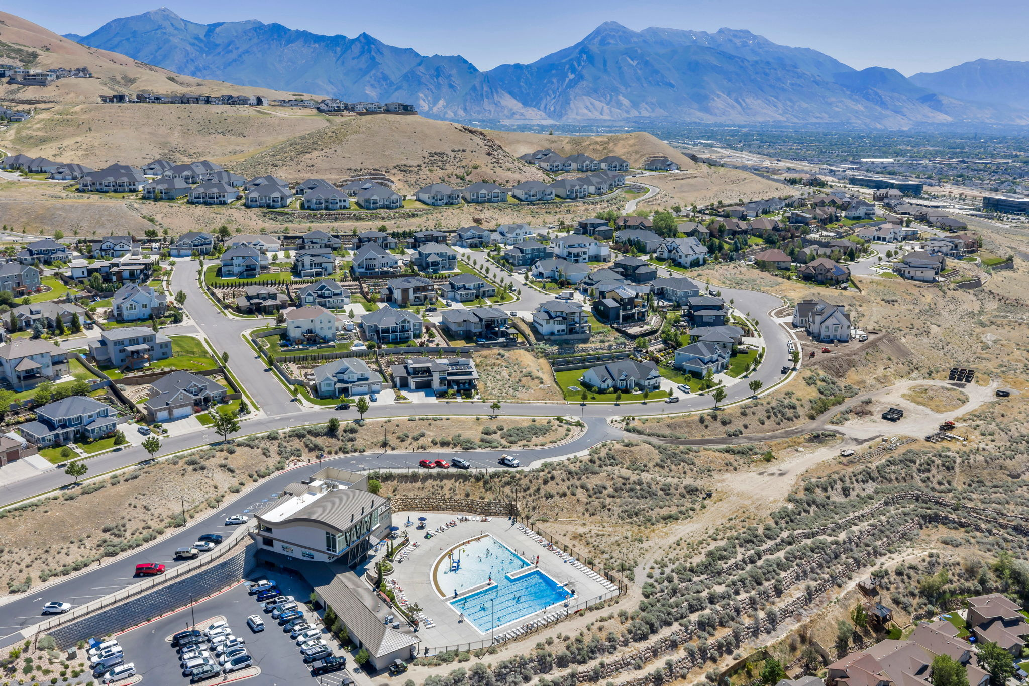 CROSSING AT TRAVERSE - Residential