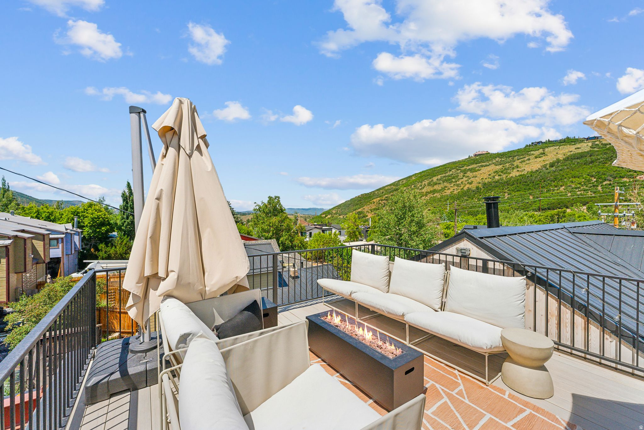 SNYDERS ADDITION - Residential
