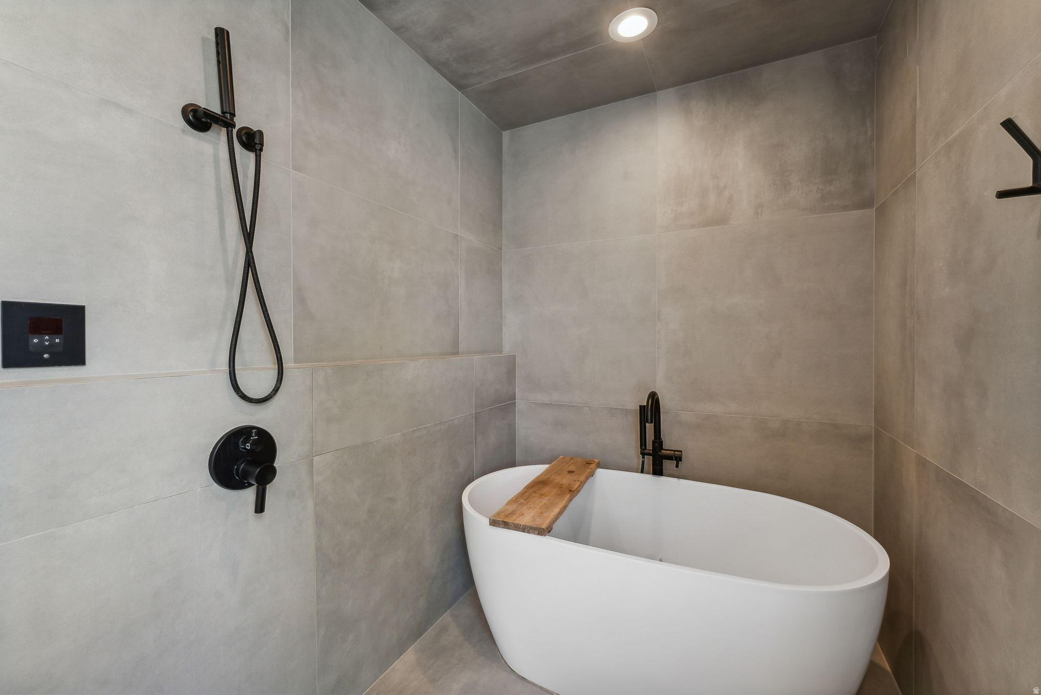 SNYDERS ADDITION - Residential