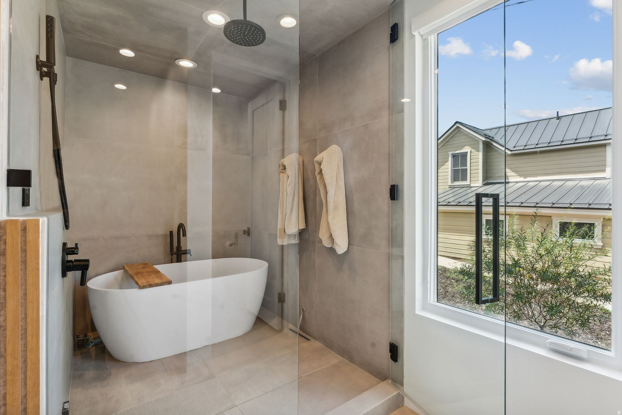SNYDERS ADDITION - Residential