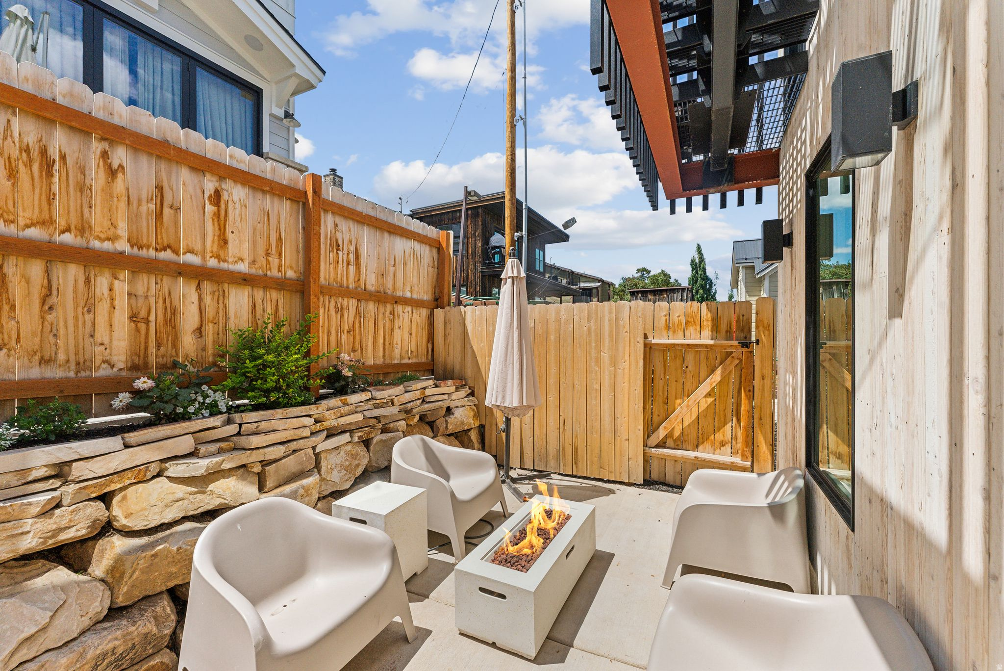 SNYDERS ADDITION - Residential