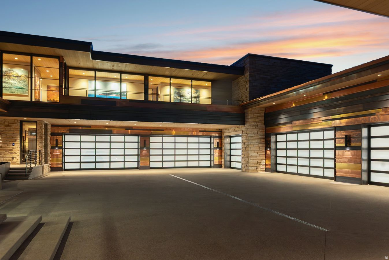 PROMONTORY - Residential