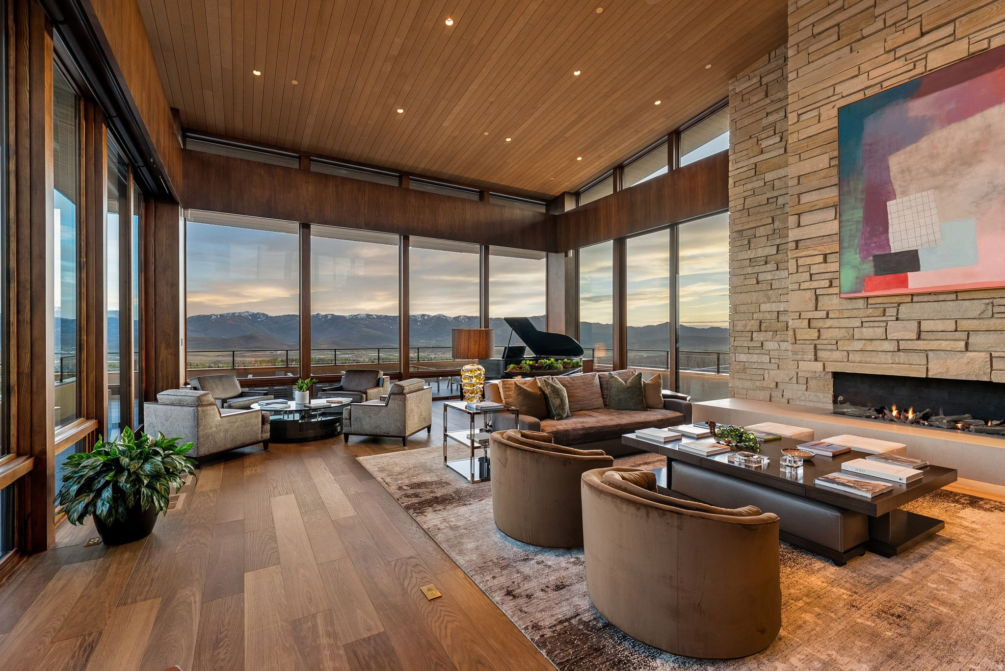 PROMONTORY - Residential