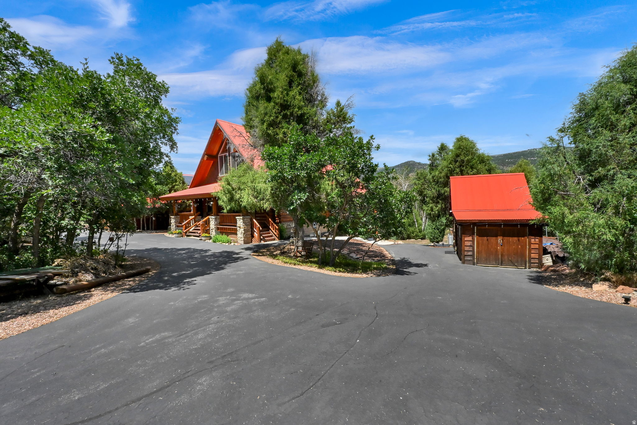 TIMBER LAKES - Residential