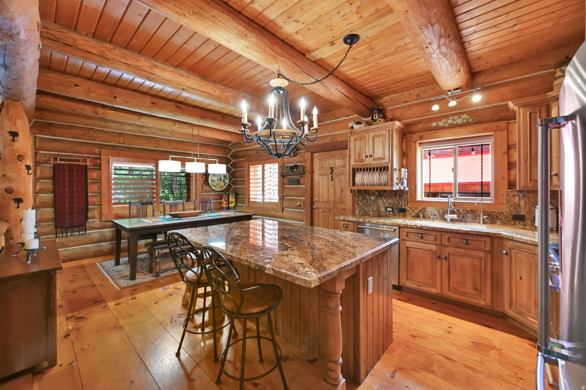 TIMBER LAKES - Residential