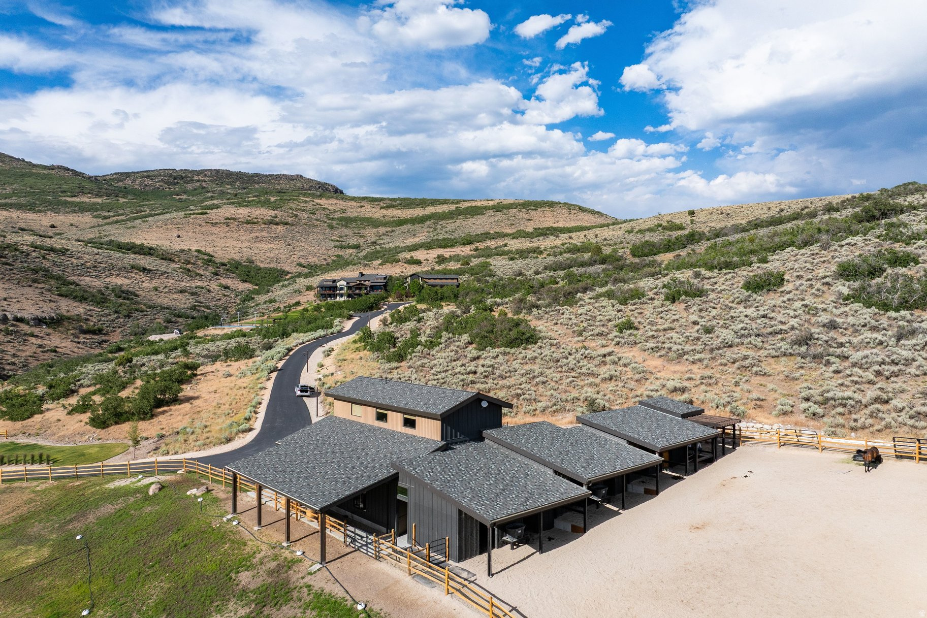 GREENERHILLS - Residential