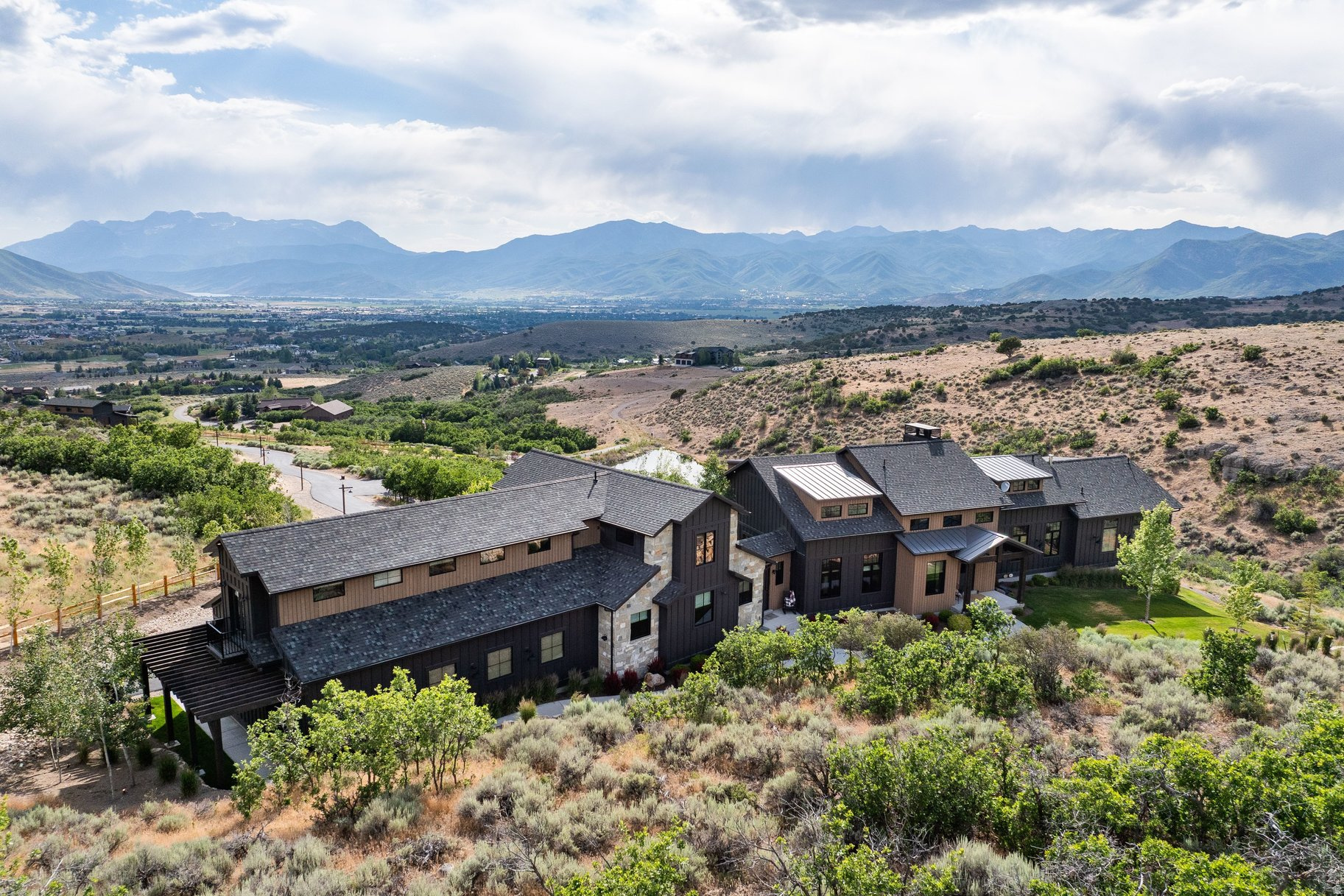 GREENERHILLS - Residential