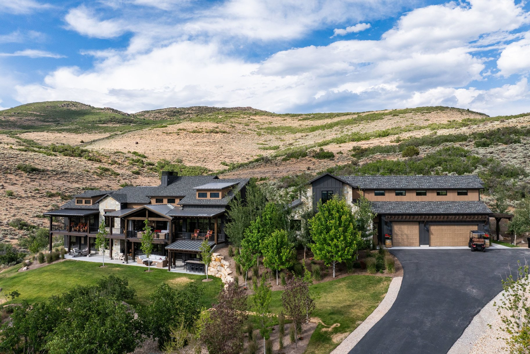 GREENERHILLS - Residential