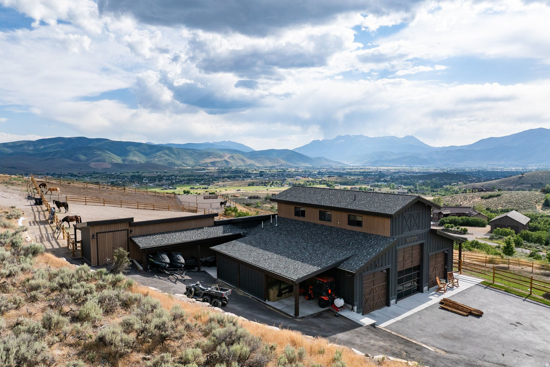 GREENERHILLS - Residential