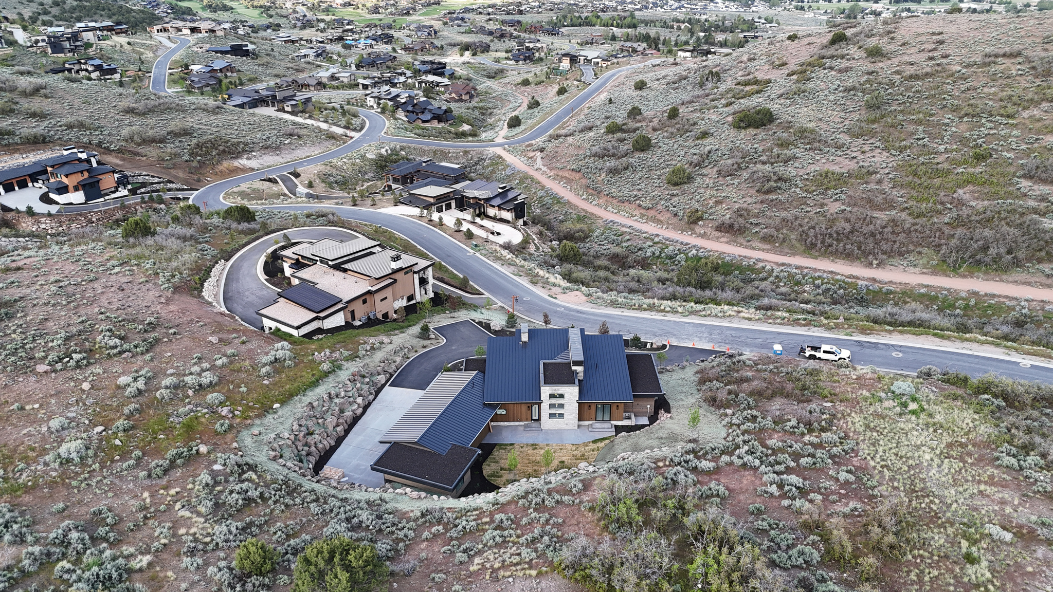 RED LEDGES - Residential