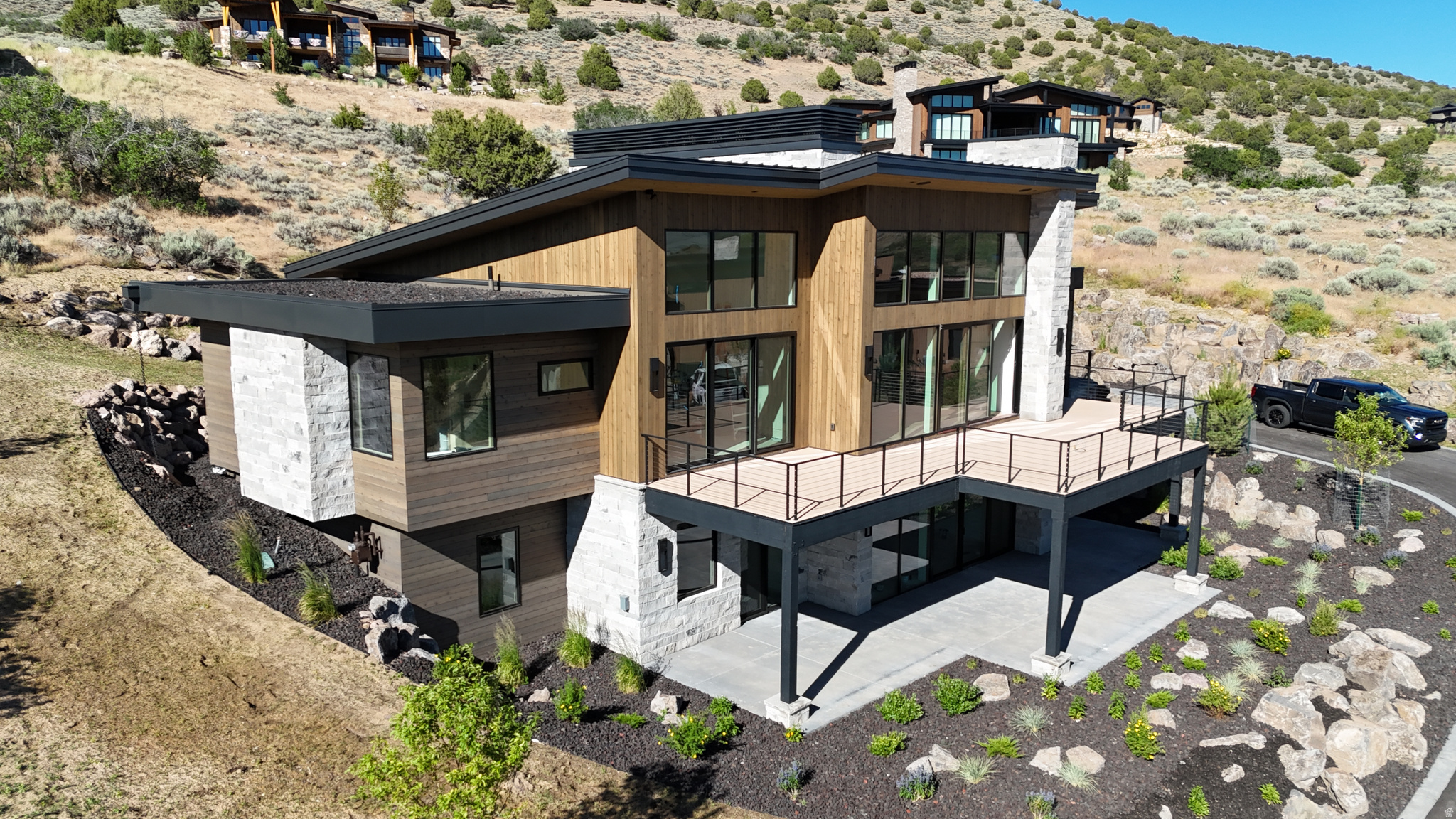 RED LEDGES - Residential