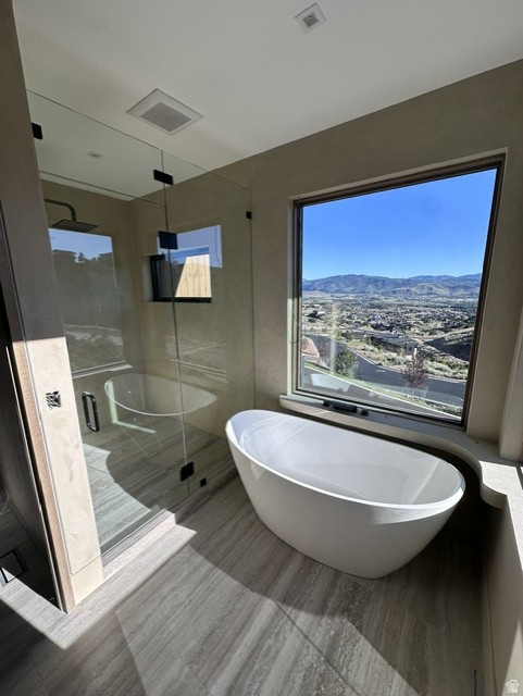 RED LEDGES - Residential