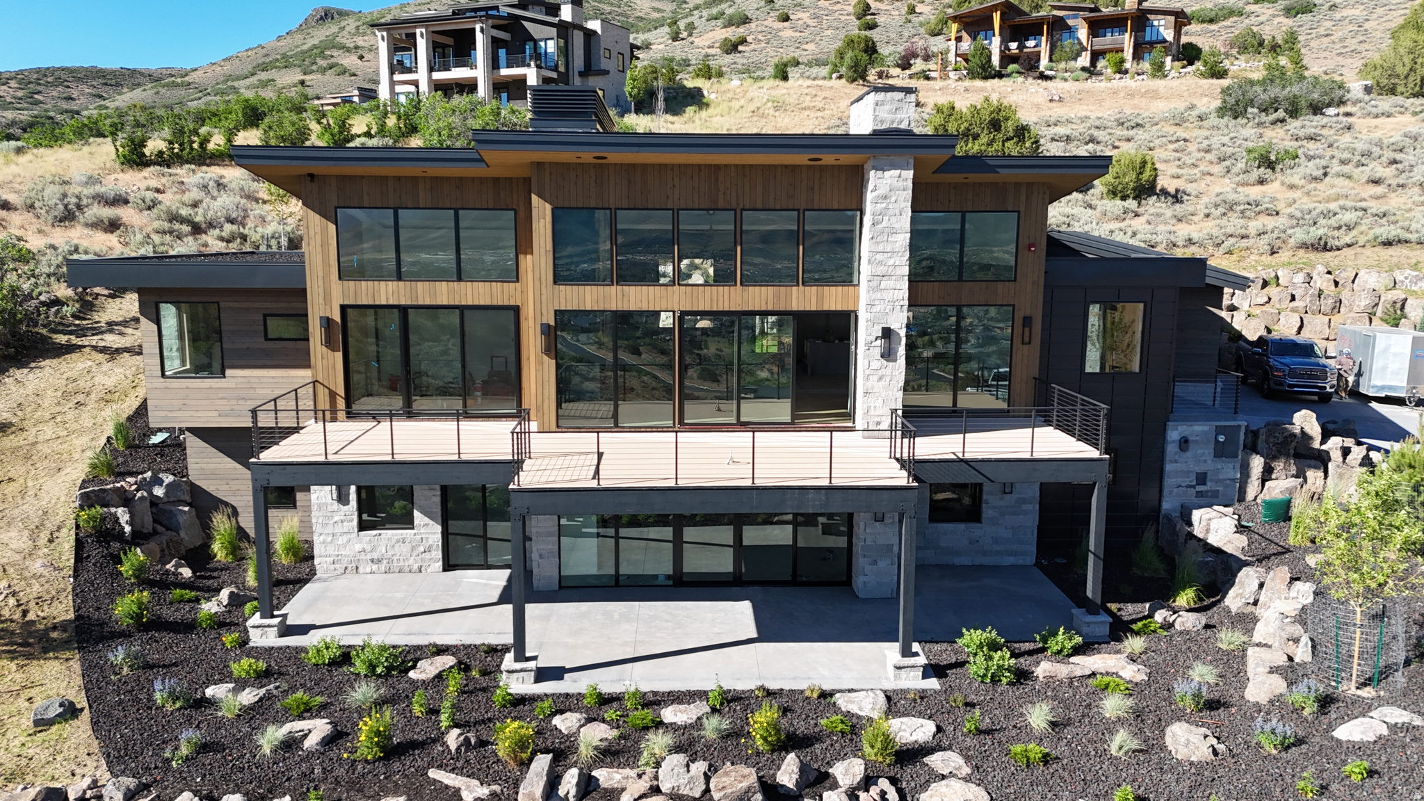 RED LEDGES - Residential