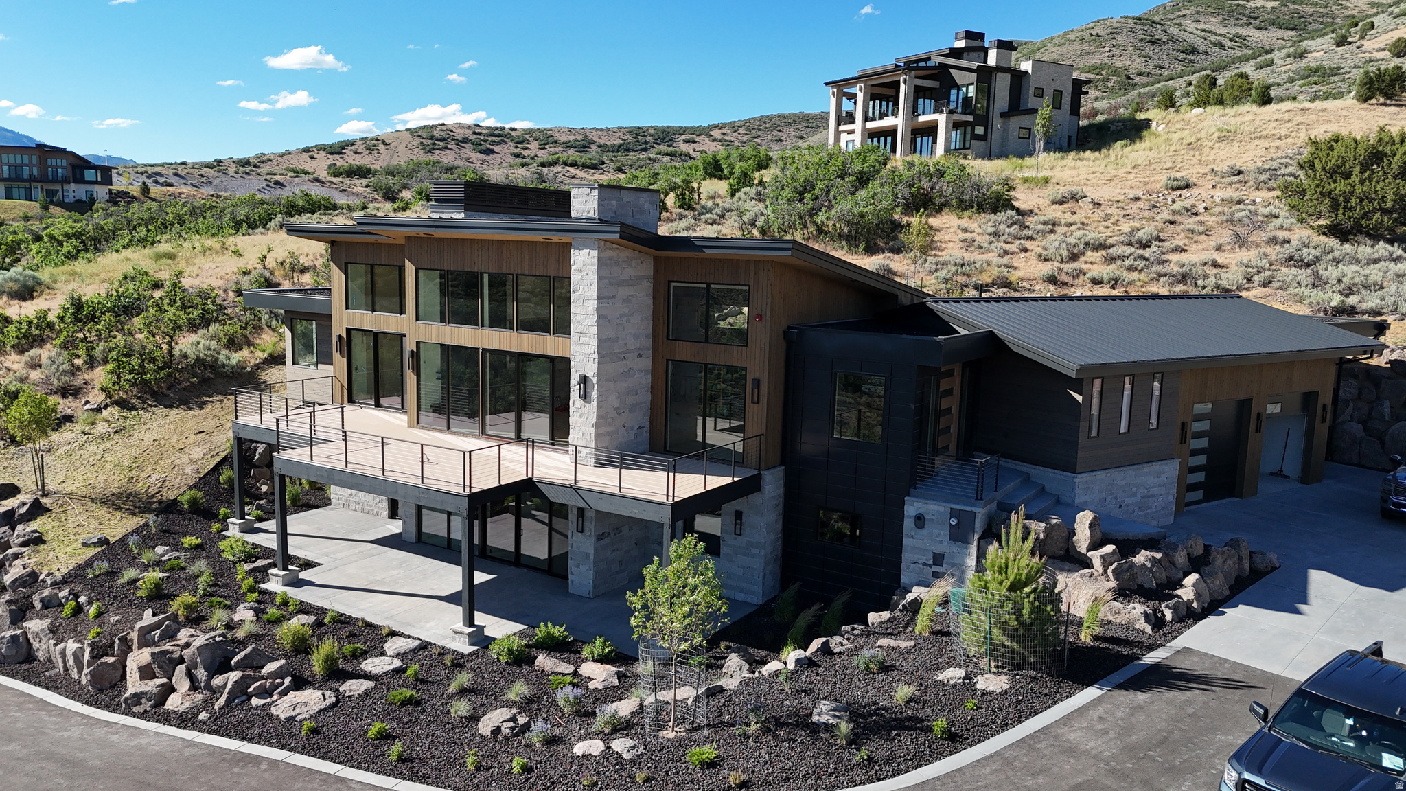 RED LEDGES - Residential
