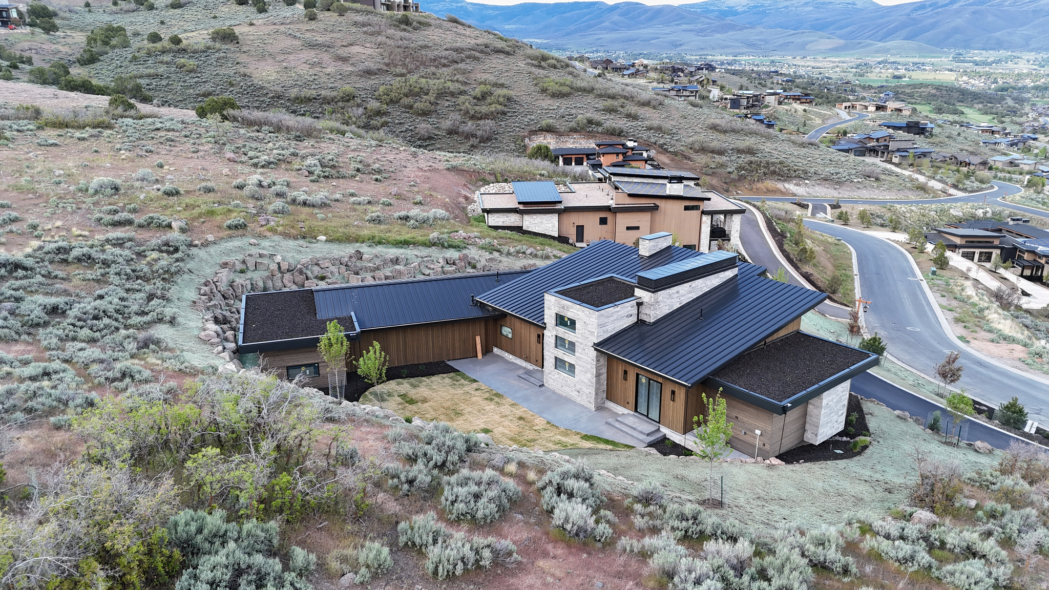 RED LEDGES - Residential